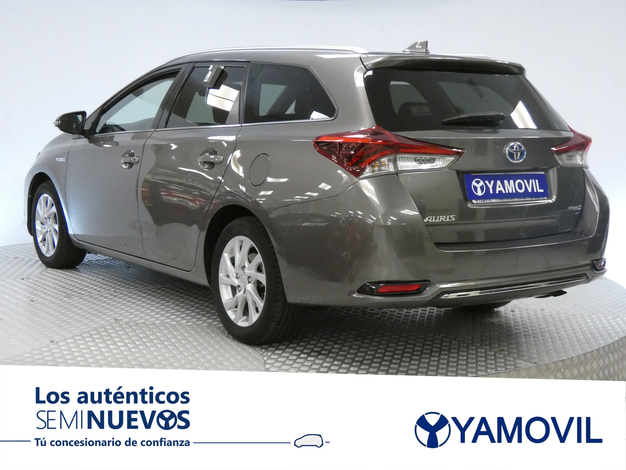 Toyota Auris TOURING 1.8 HYBIRD ACTIVE 5P - Foto 4