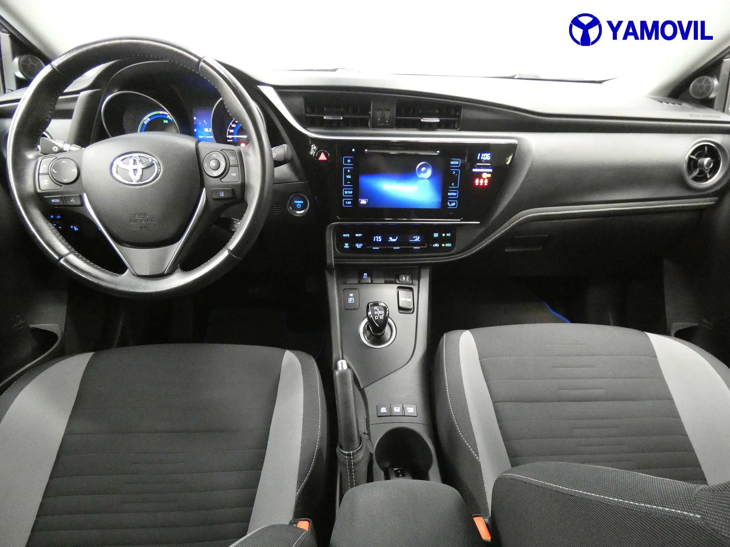 Toyota Auris TOURING 1.8 HYBIRD ACTIVE 5P - Foto 17