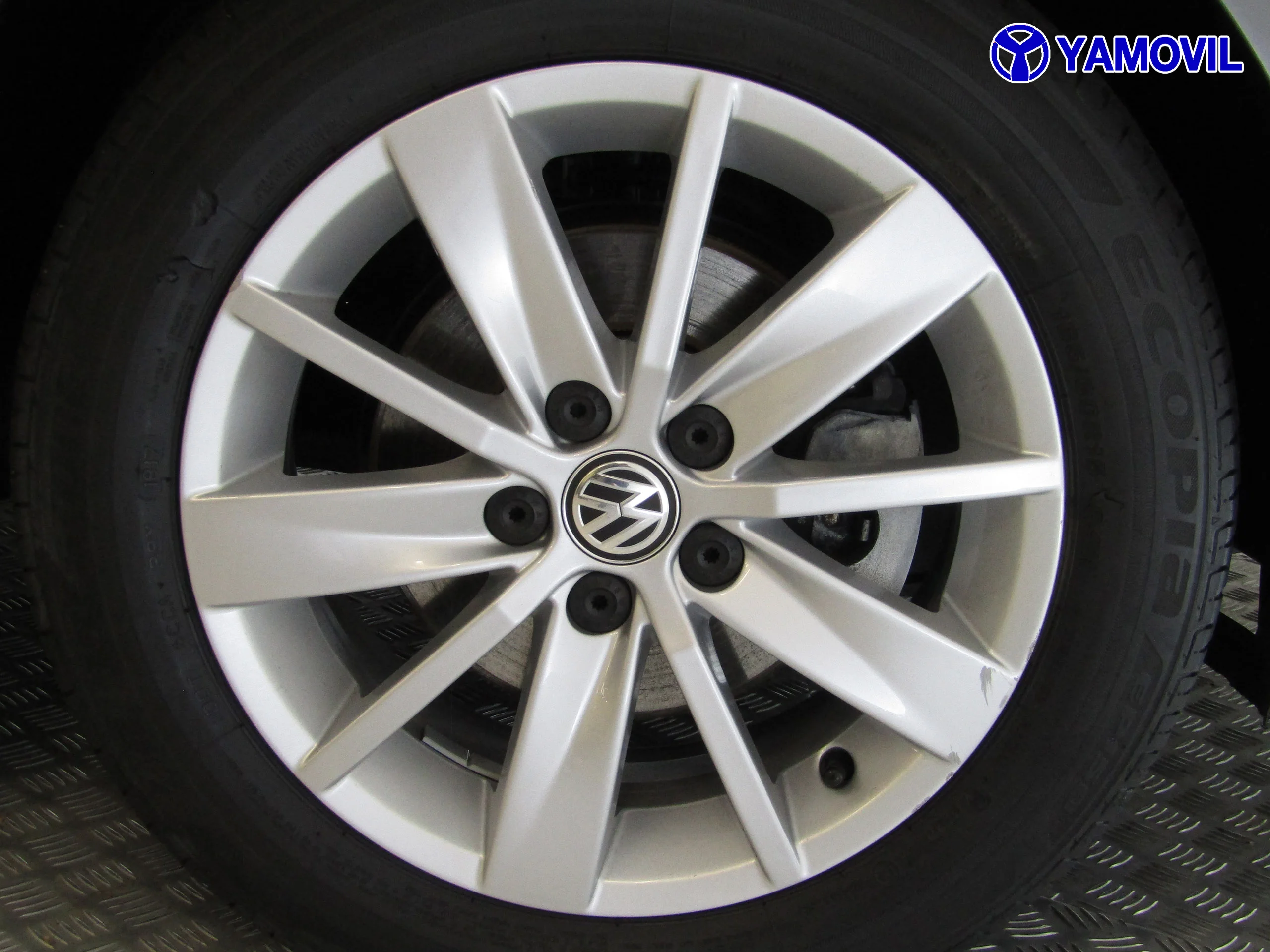Volkswagen Golf 1.2 TSi EDITION 3P - Foto 25
