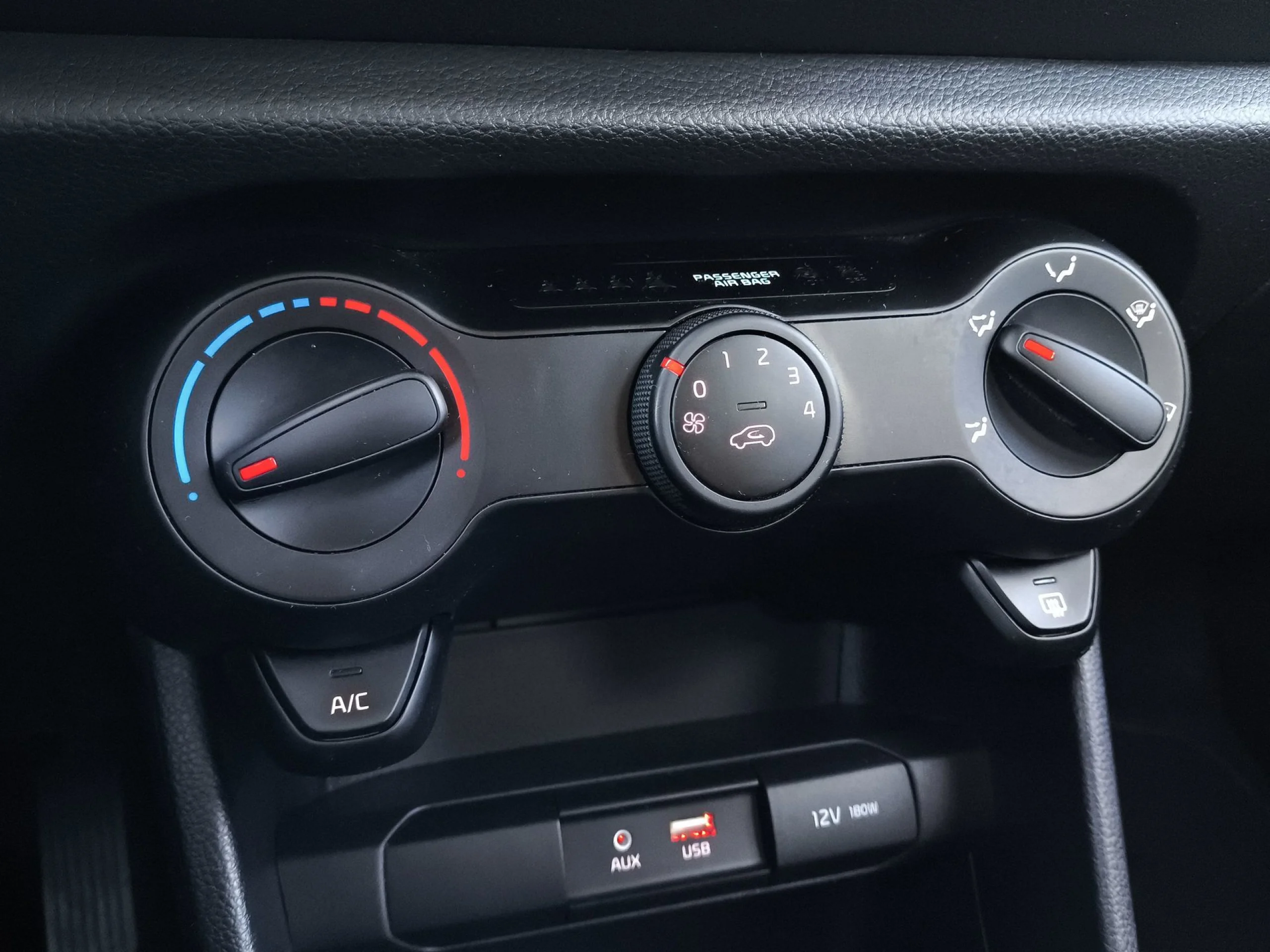 Kia Picanto 1.0 CVVT Concept Pack Comfort 49 kW (67 CV) - Foto 19