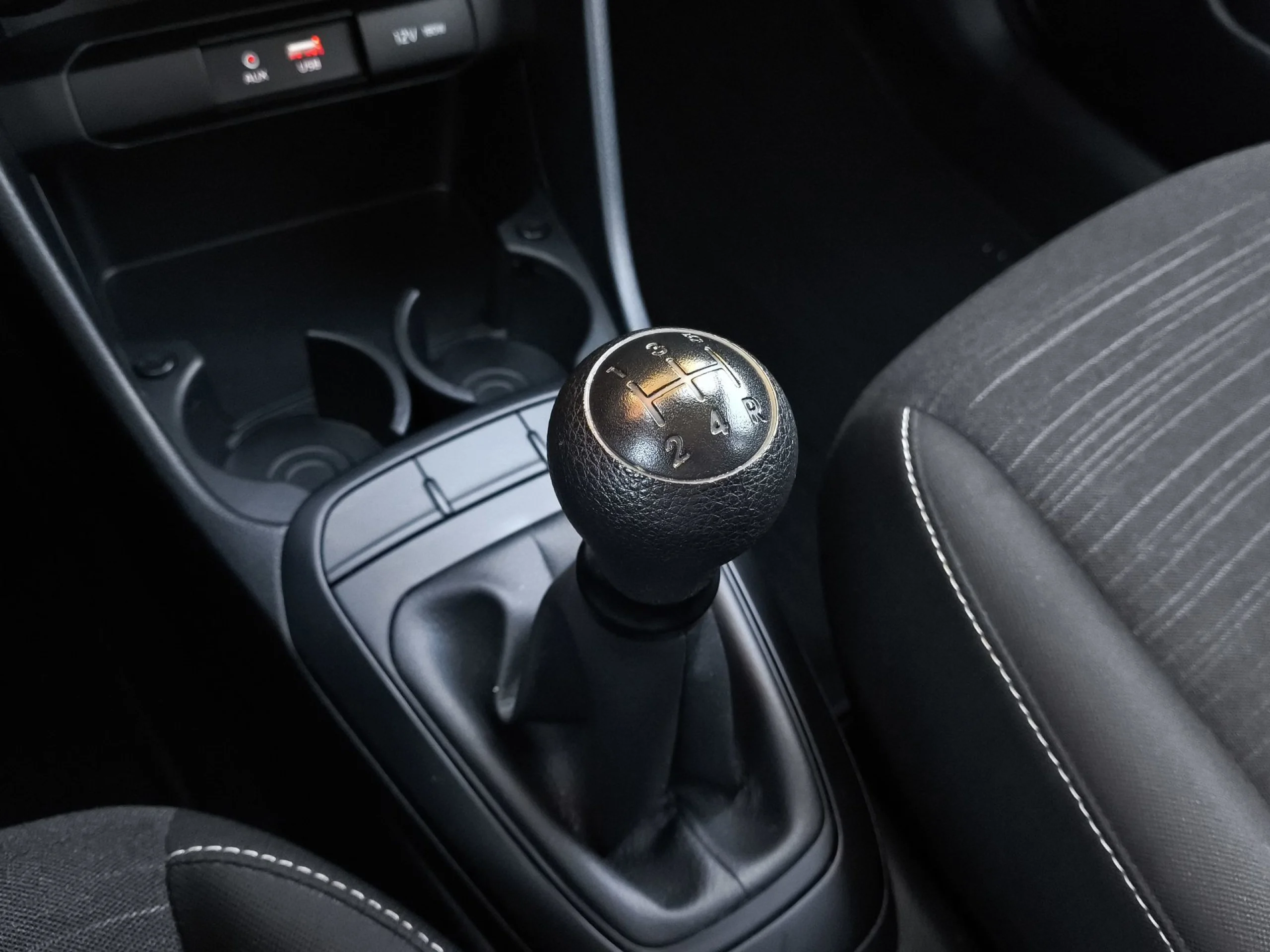 Kia Picanto 1.0 CVVT Concept Pack Comfort 49 kW (67 CV) - Foto 20