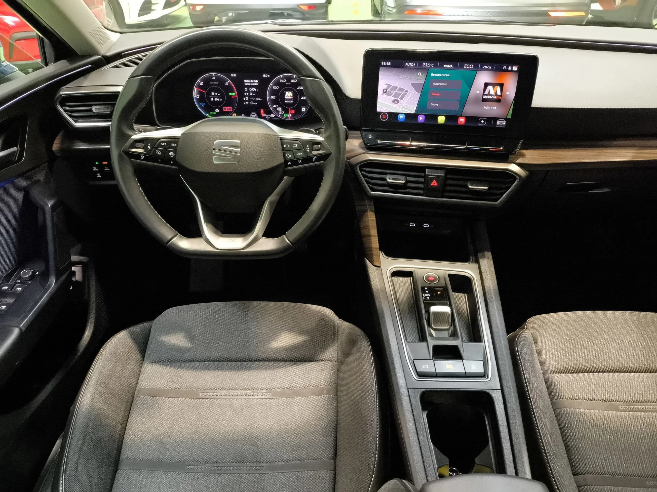 Seat León 1.4 e-Hybrid SANDS Xcellence Go L DSG-6 150 kW (204 CV) - Foto 18