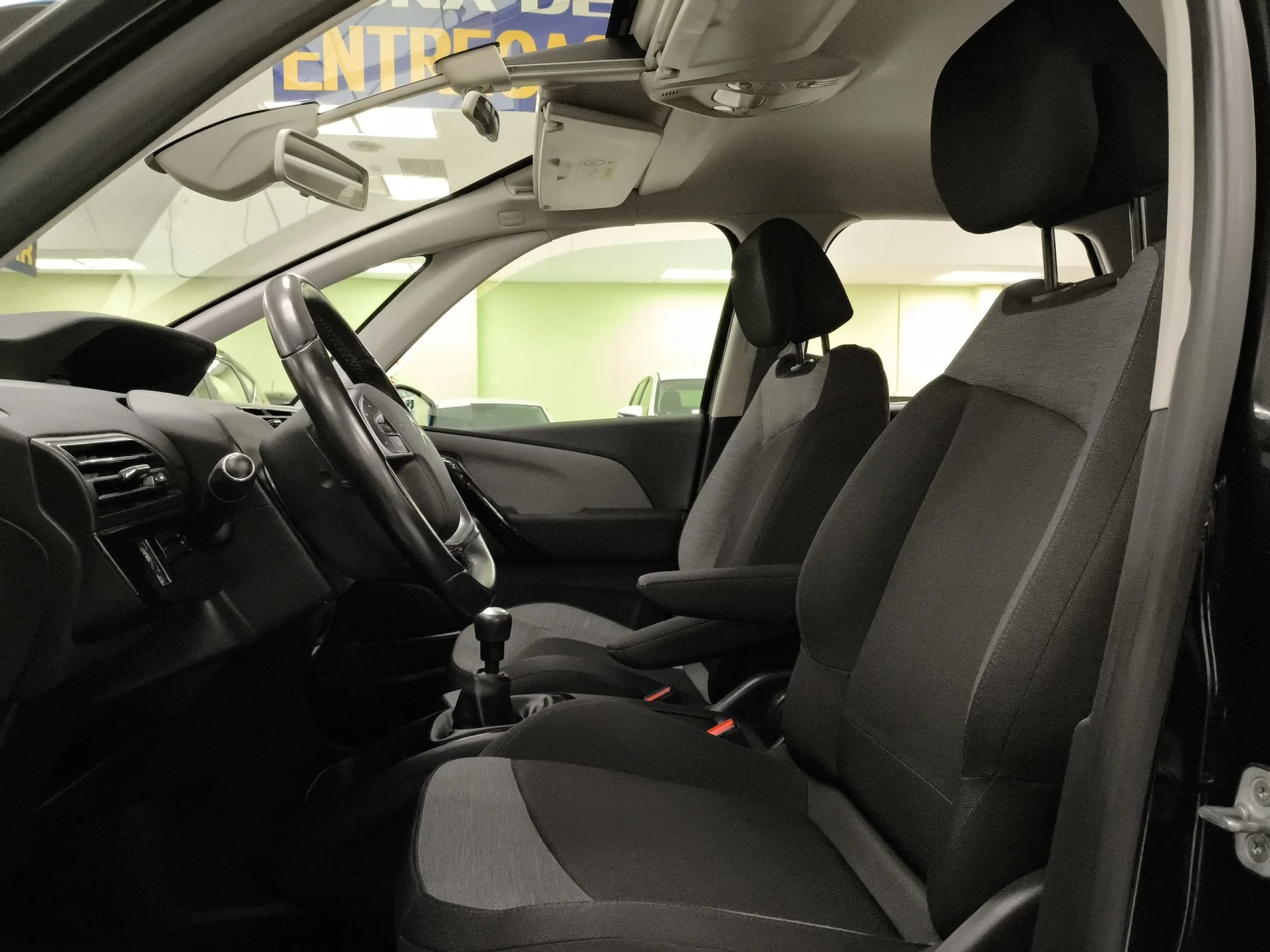 Citroen C4 Picasso PureTech 130 SANDS Feel 96 kW (130 CV) - Foto 8