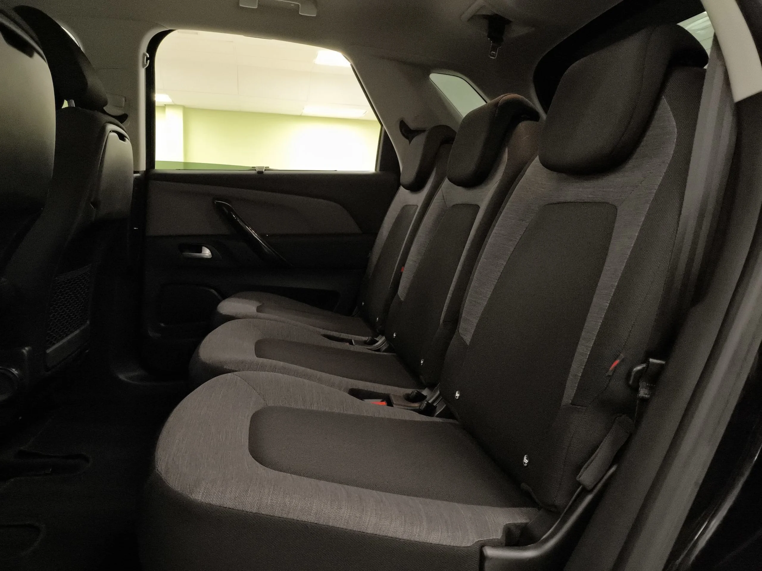 Citroen C4 Picasso PureTech 130 SANDS Feel 96 kW (130 CV) - Foto 19