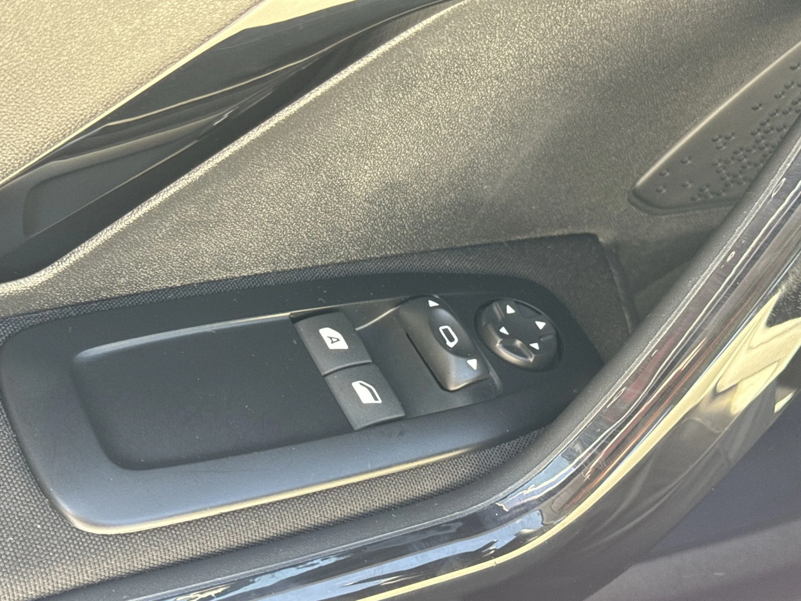 Peugeot 208 1.6 BlueHDI Active 55 kW (75 CV) - Foto 10