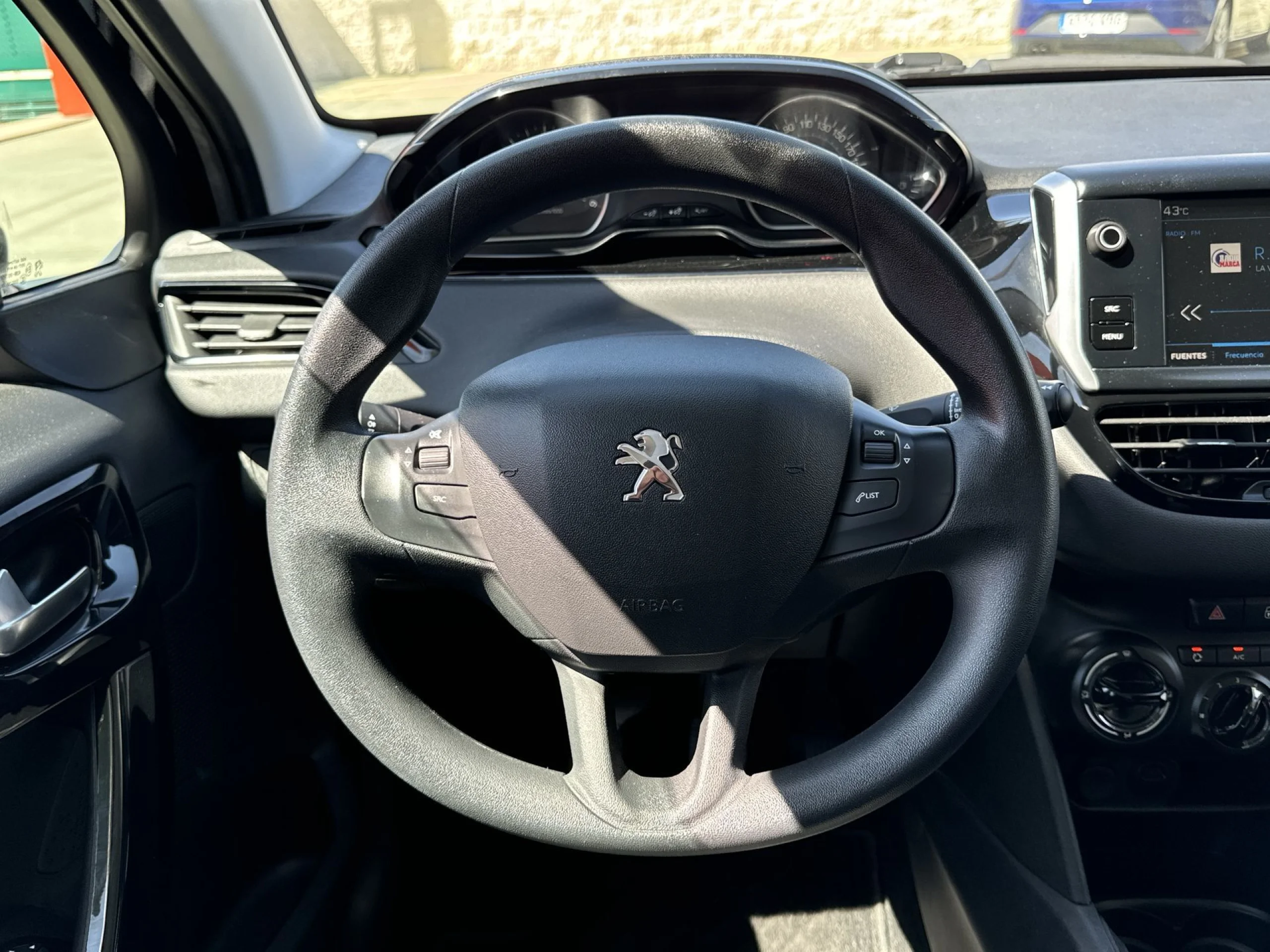 Peugeot 208 1.6 BlueHDI Active 55 kW (75 CV) - Foto 11