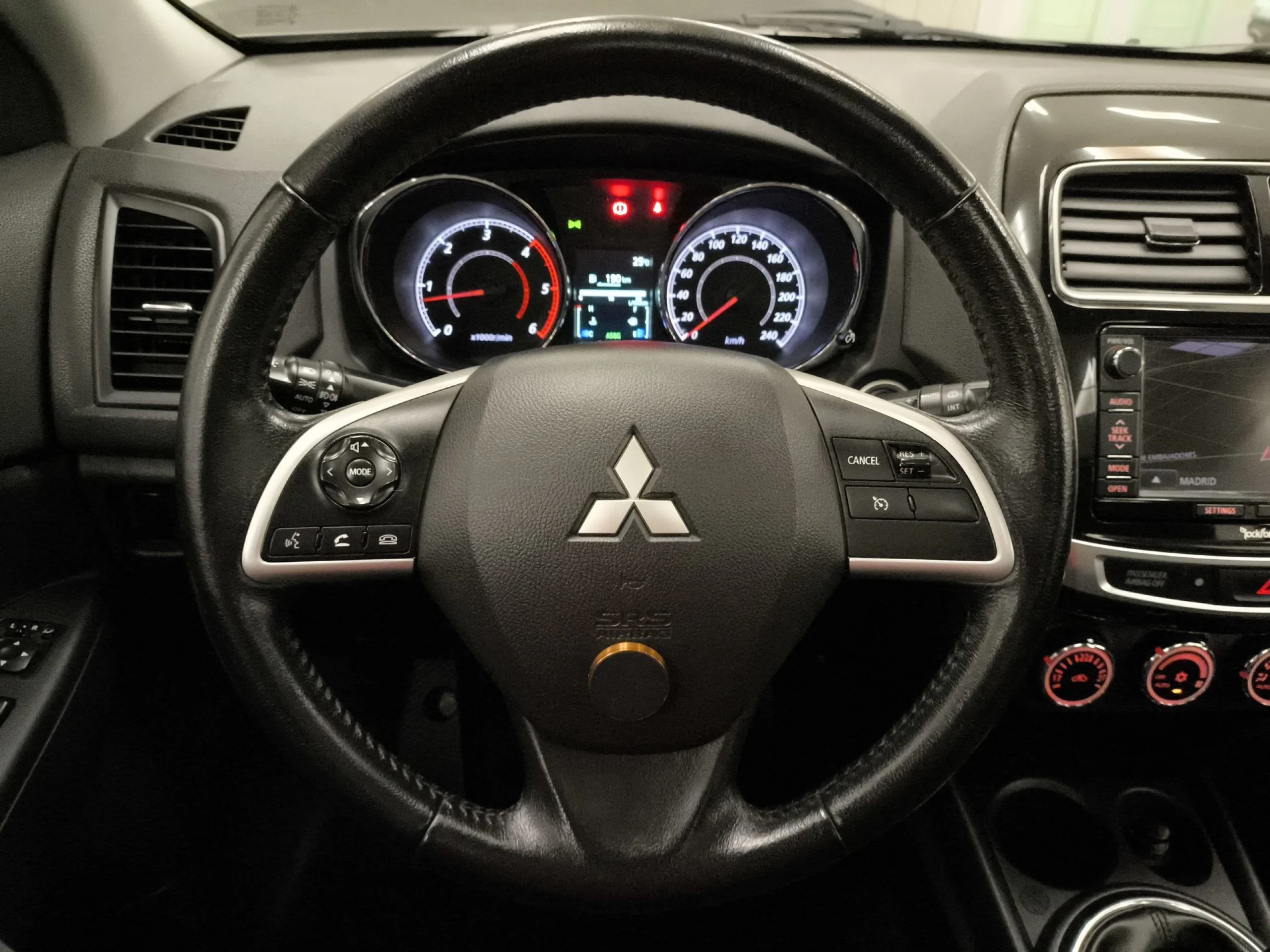 Mitsubishi ASX 180 DI-D Kaiteki 85 kW (116 CV) - Foto 12