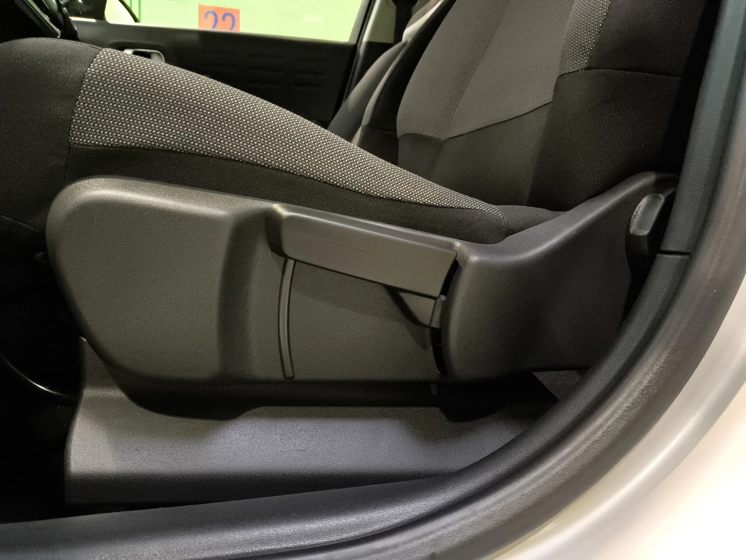 Citroen C3 Aircross PureTech 110 SANDS Shine 81 kW (110 CV) - Foto 9