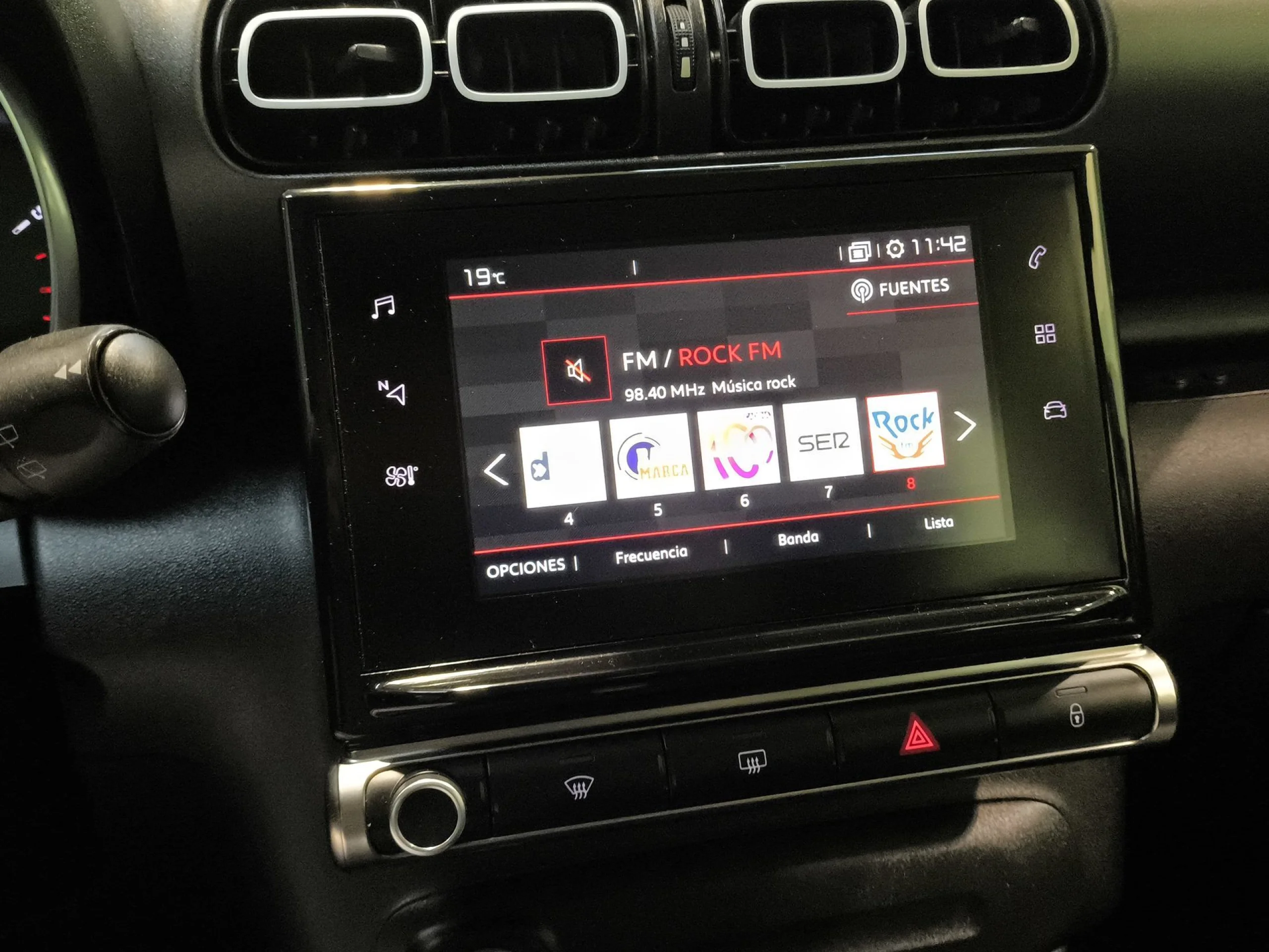 Citroen C3 Aircross PureTech 110 SANDS Shine 81 kW (110 CV) - Foto 13