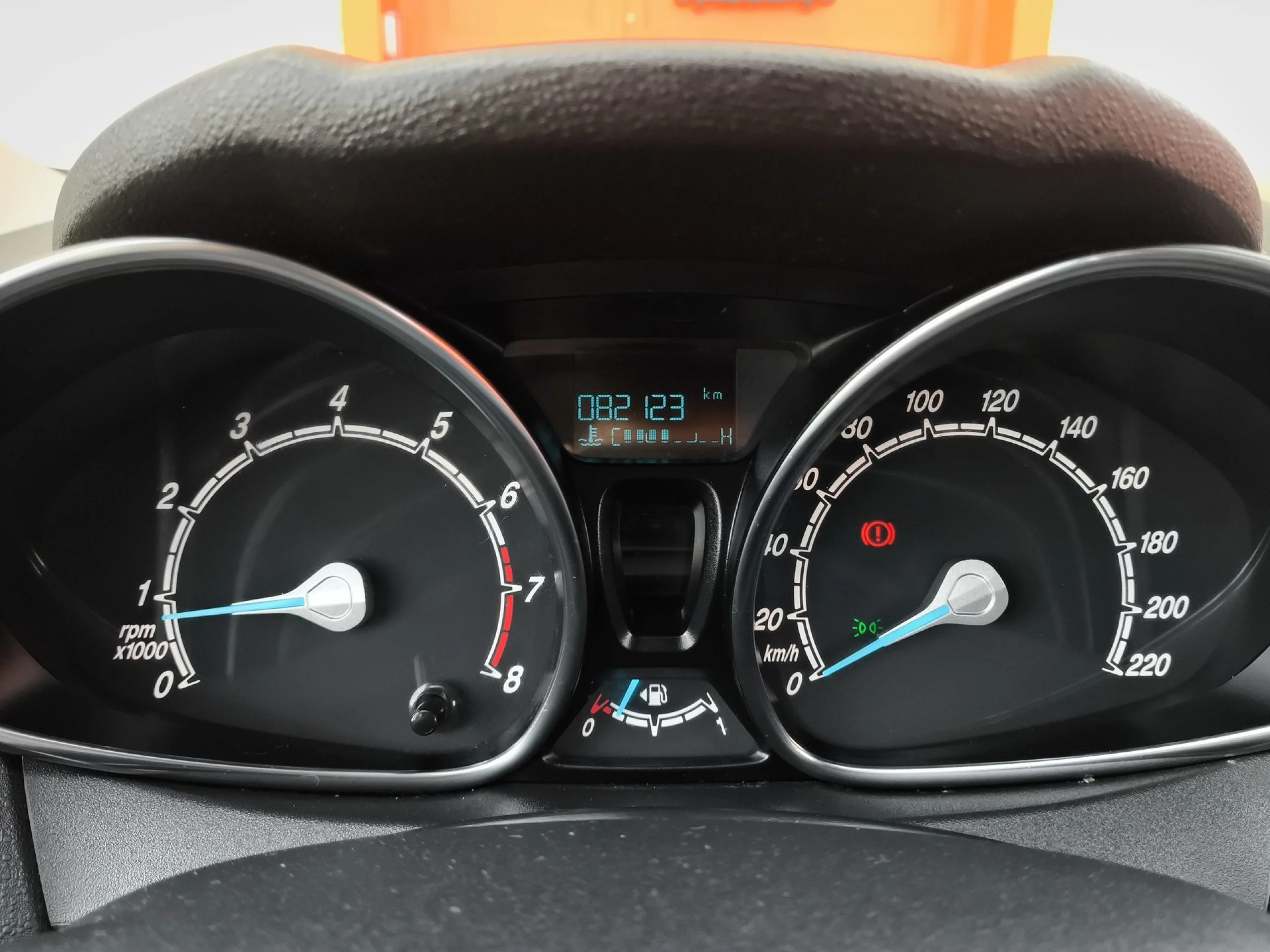Ford Fiesta 1.25 Duratec Trend 60 kW (82 CV) - Foto 18