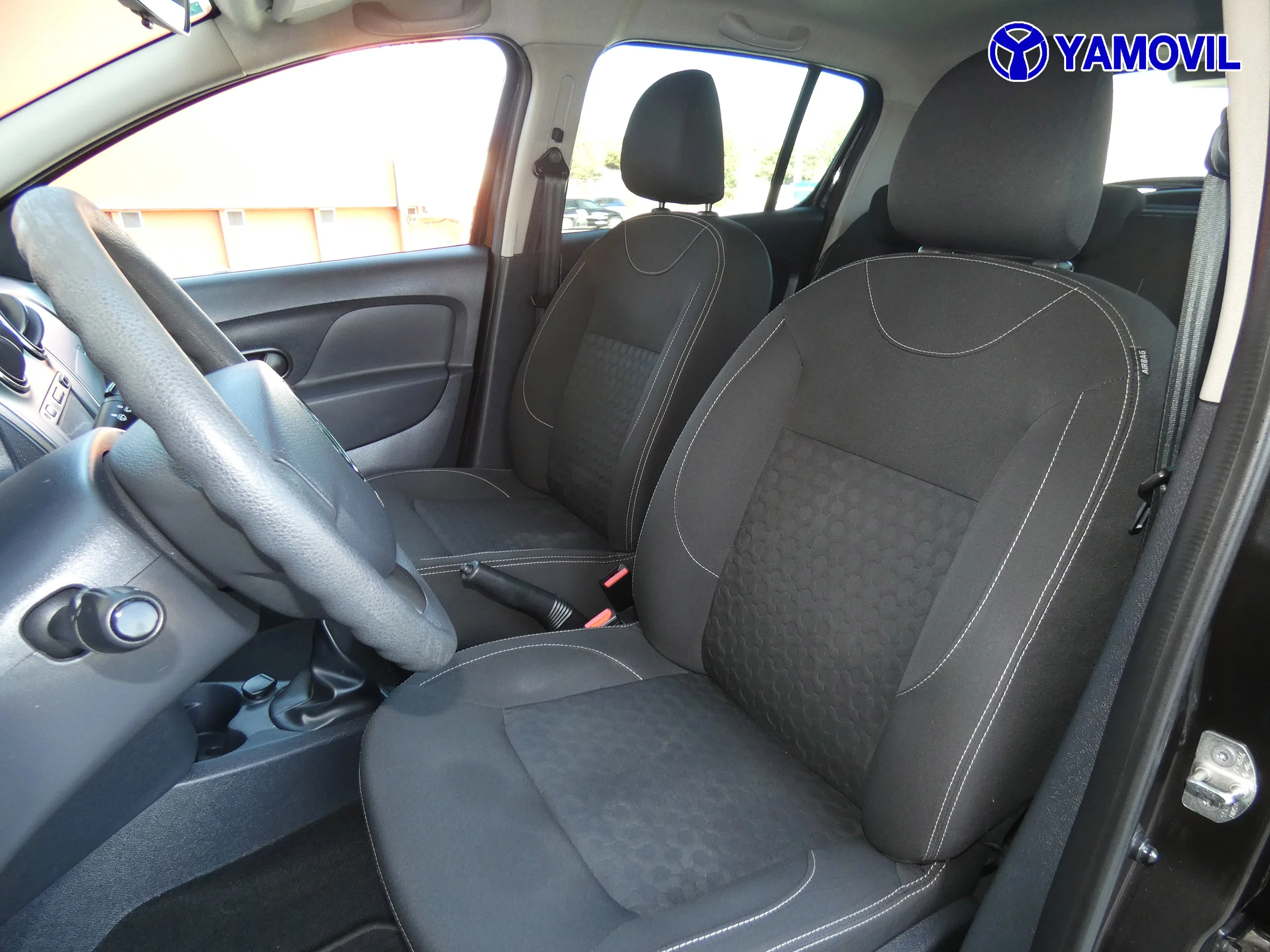 Dacia Sandero 1.5 DCI LAUREATE PACK NAVEGAOR 5P - Foto 13