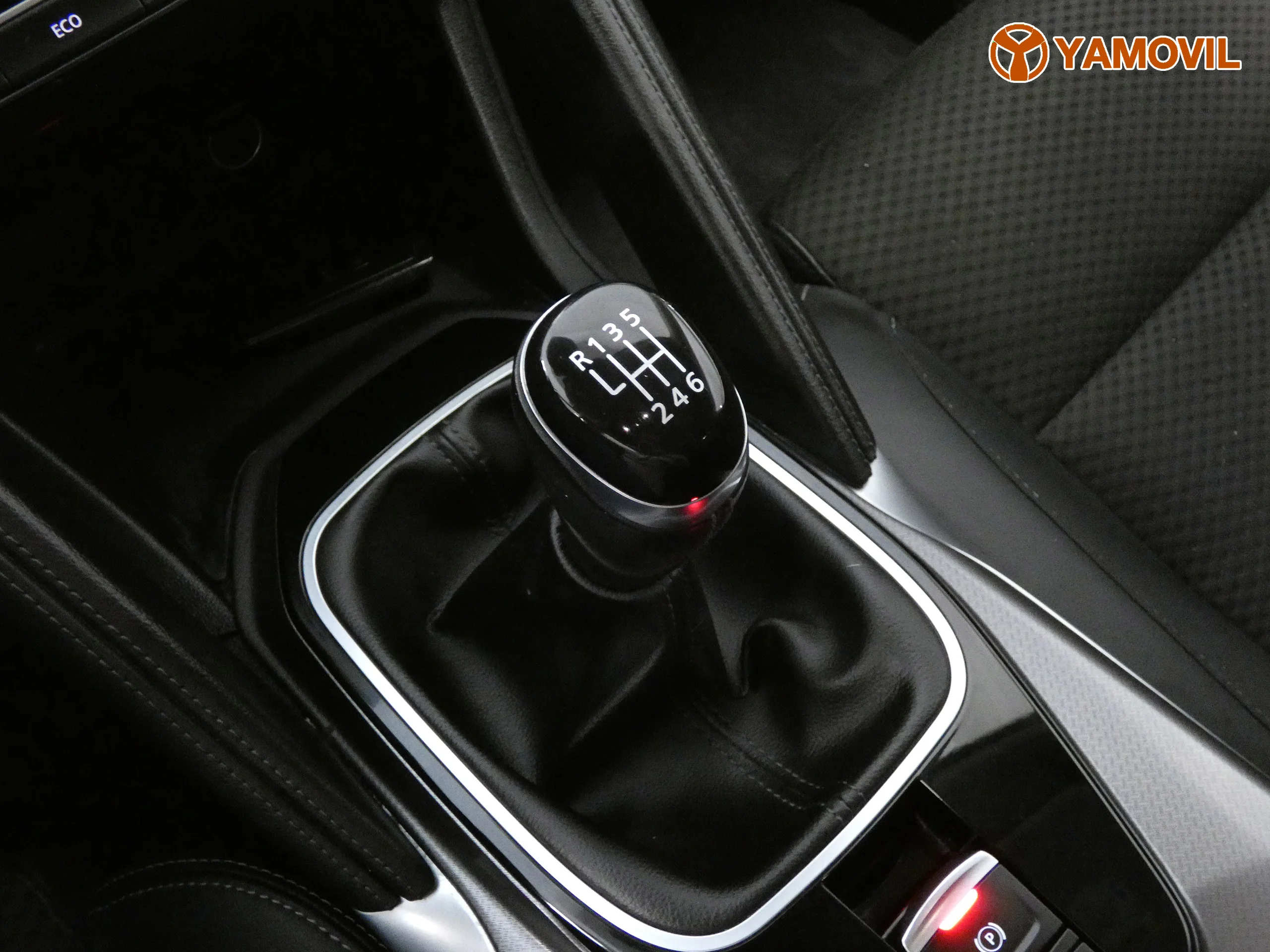 Renault Koleos 1.6 DCI INTENSE - Foto 37