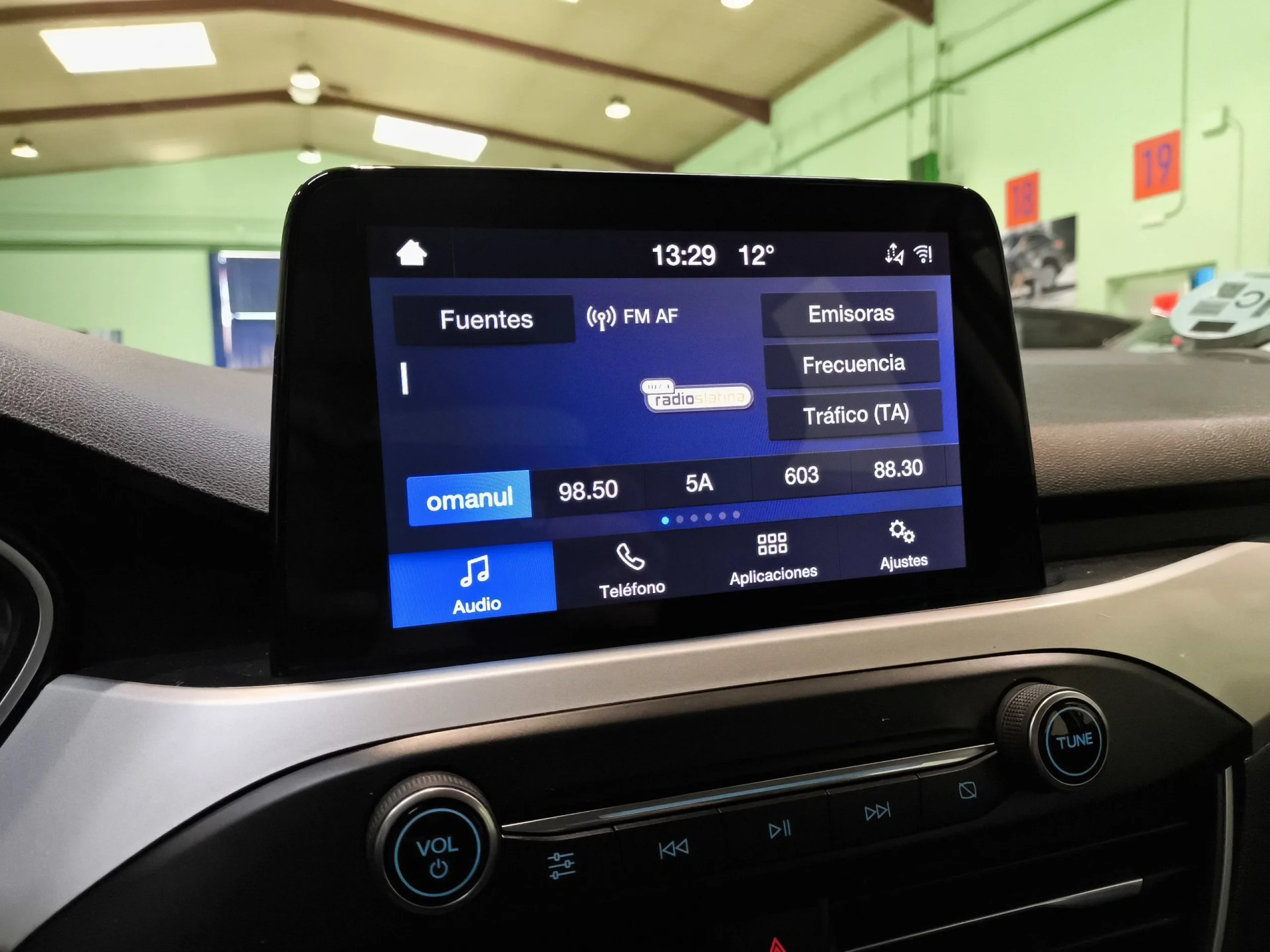 Ford Focus 1.0 Ecoboost SANDS Titanium Auto 92 kW (125 CV) - Foto 13