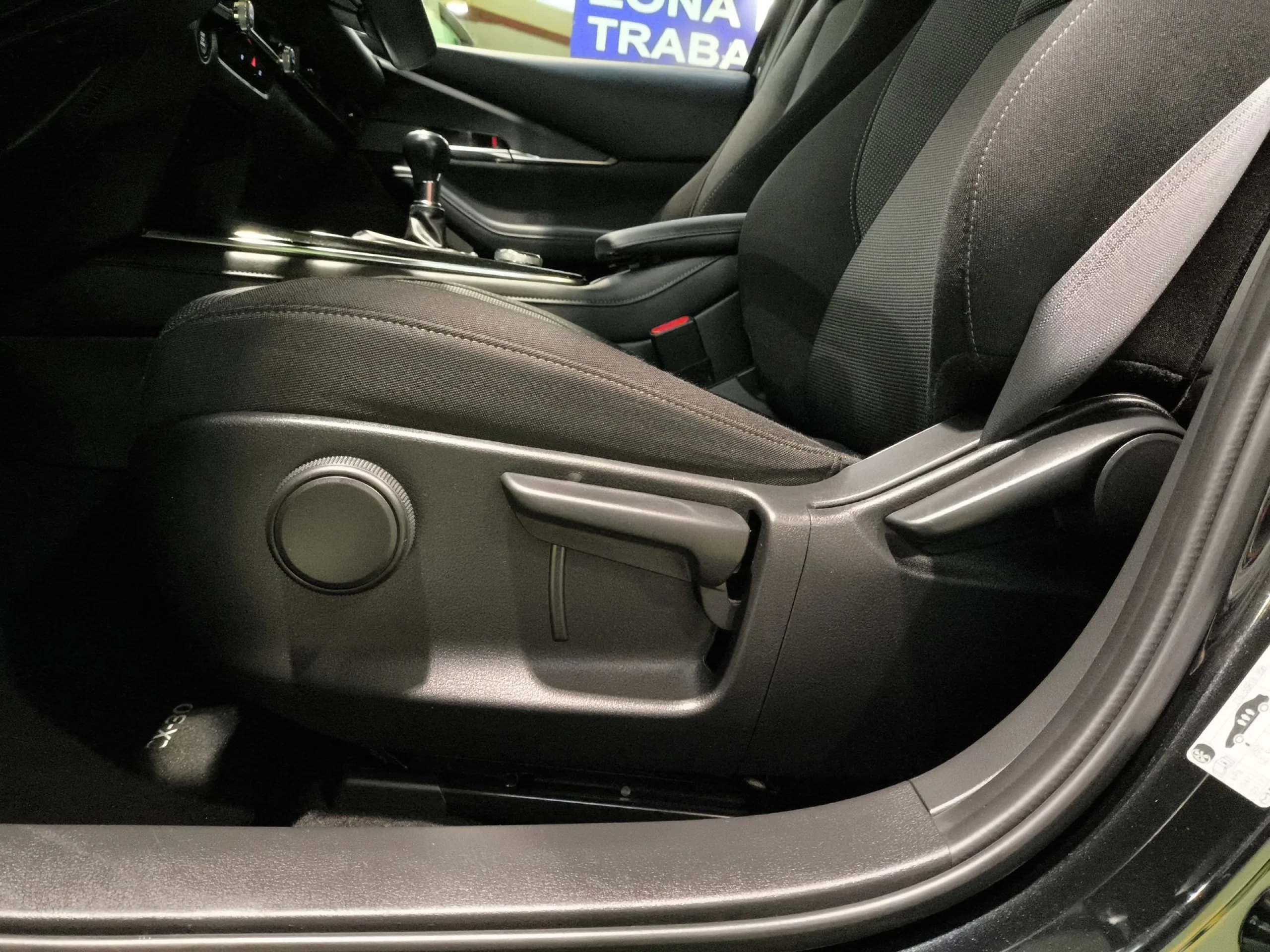 Mazda Cx-30 2.0 e-Skyactive-X Evolution 2WD 137 kW (186 CV) - Foto 9