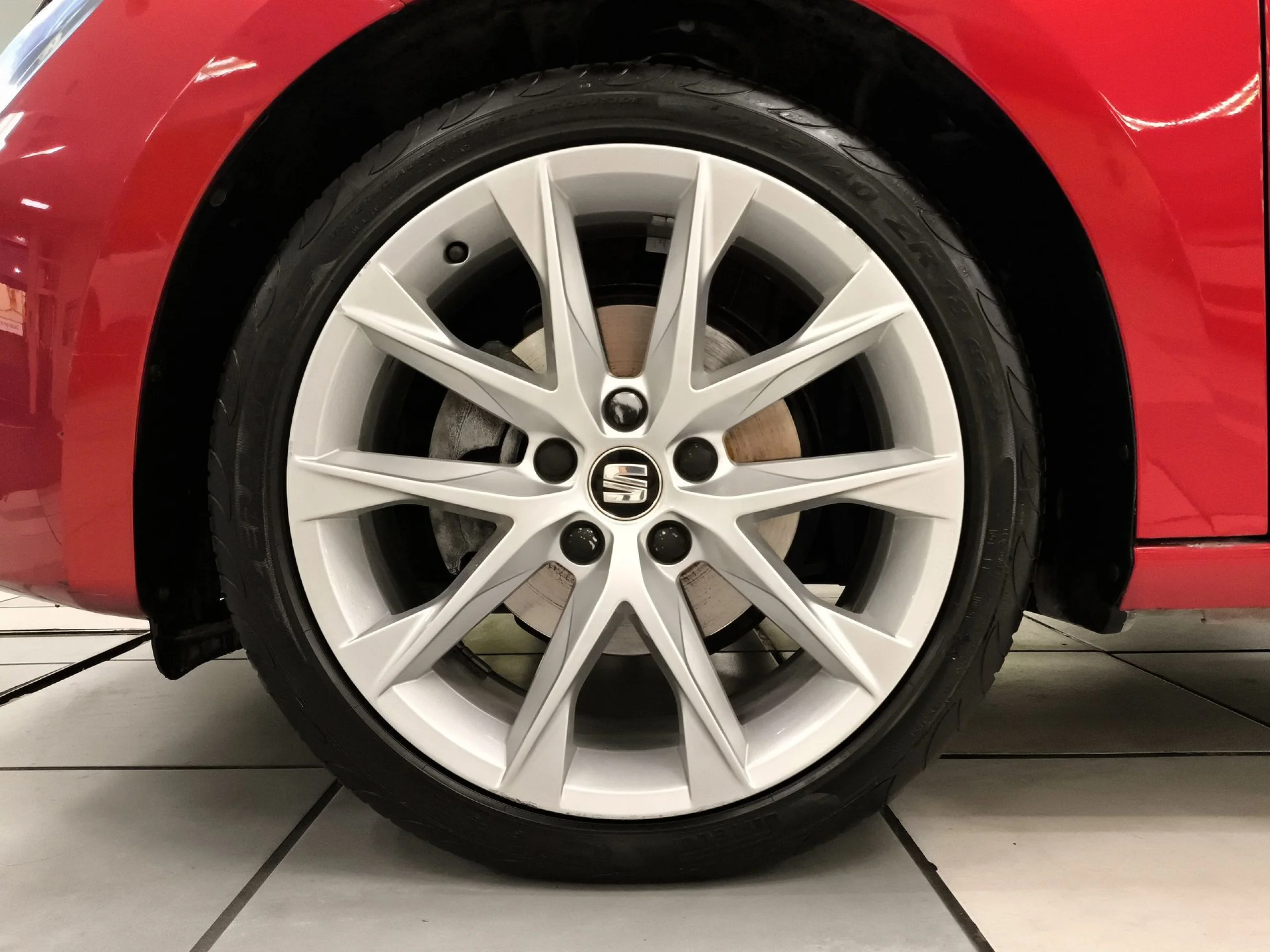 Seat León ST 1.5 TGI GNC SANDS FR Fast Edition DSG 96 kW (130 CV) - Foto 7