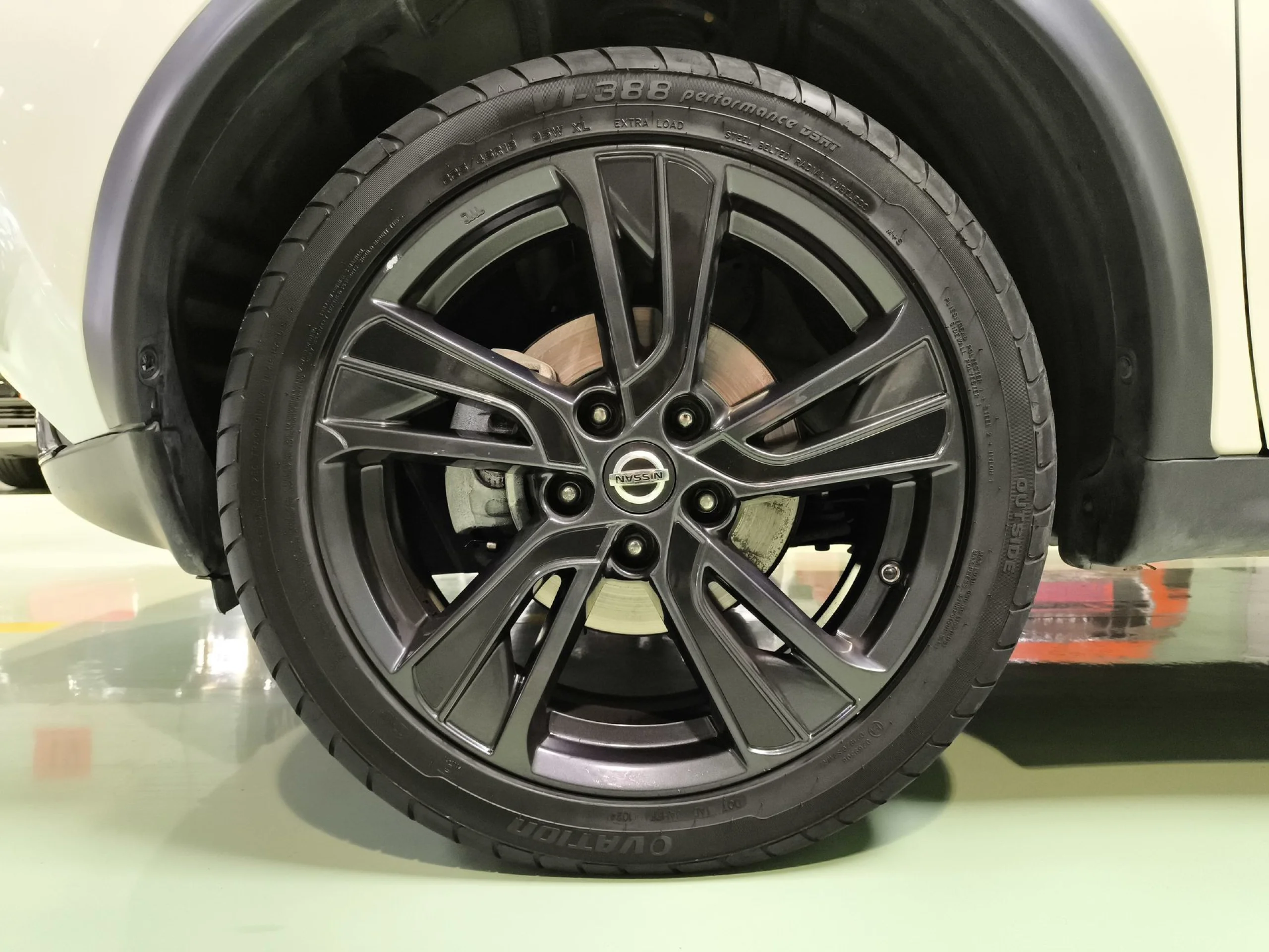 Nissan Juke 1.6 Tekna 4X2 XTronic 86 kW (117 CV) - Foto 7