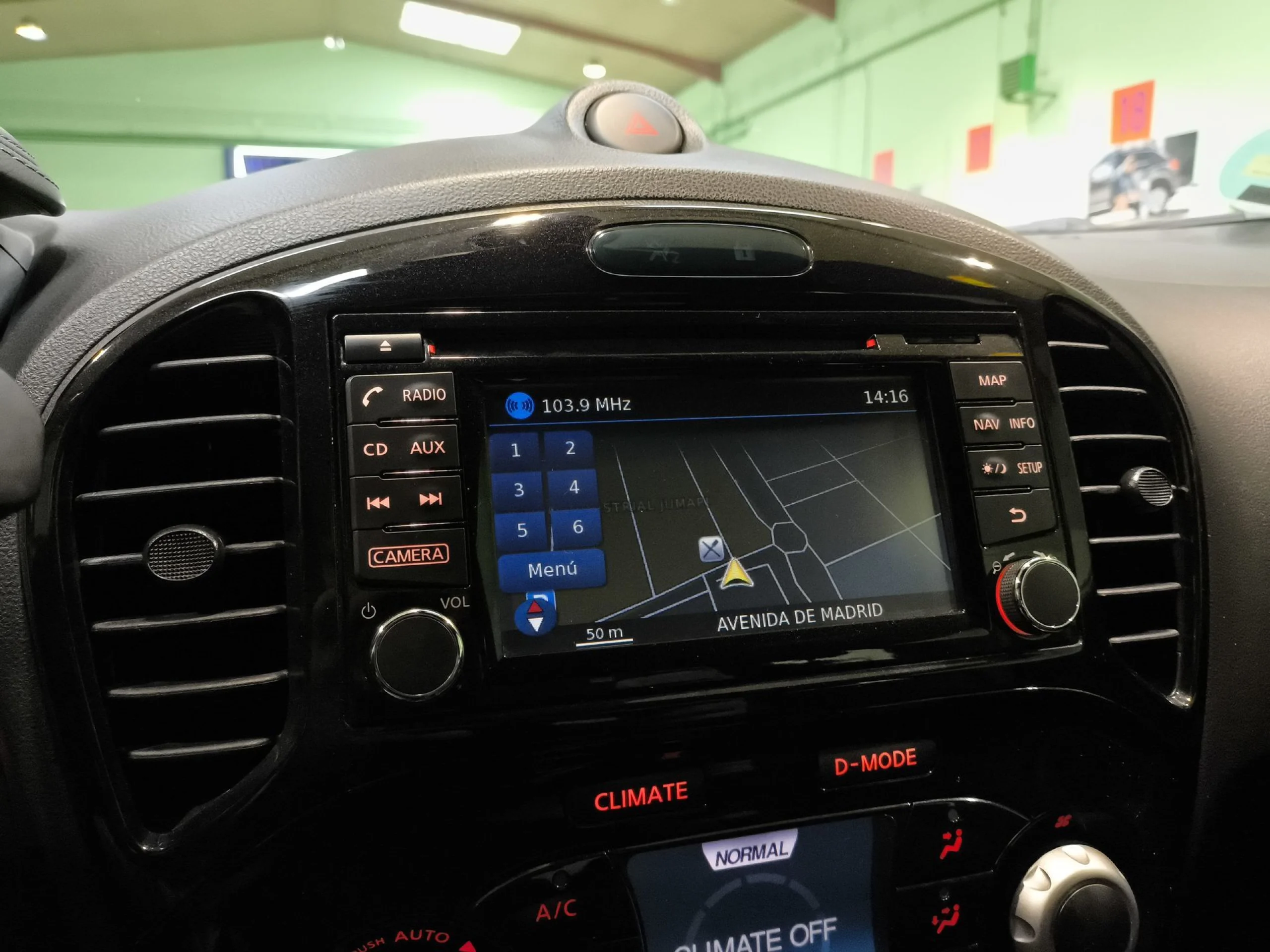 Nissan Juke 1.6 Tekna 4X2 XTronic 86 kW (117 CV) - Foto 16