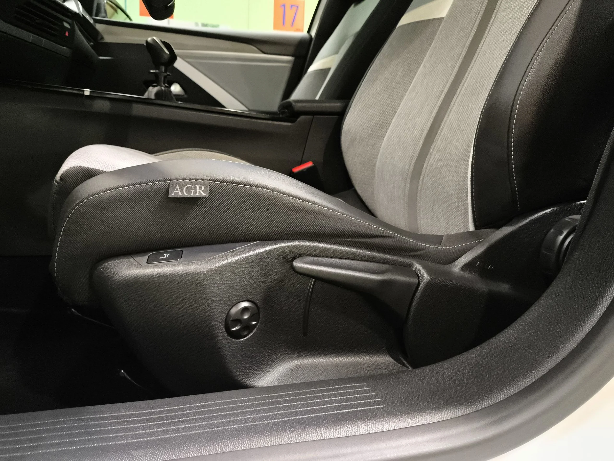 Opel Astra 1.2 Turbo XHT Elegance 96 kW (130 CV) - Foto 9
