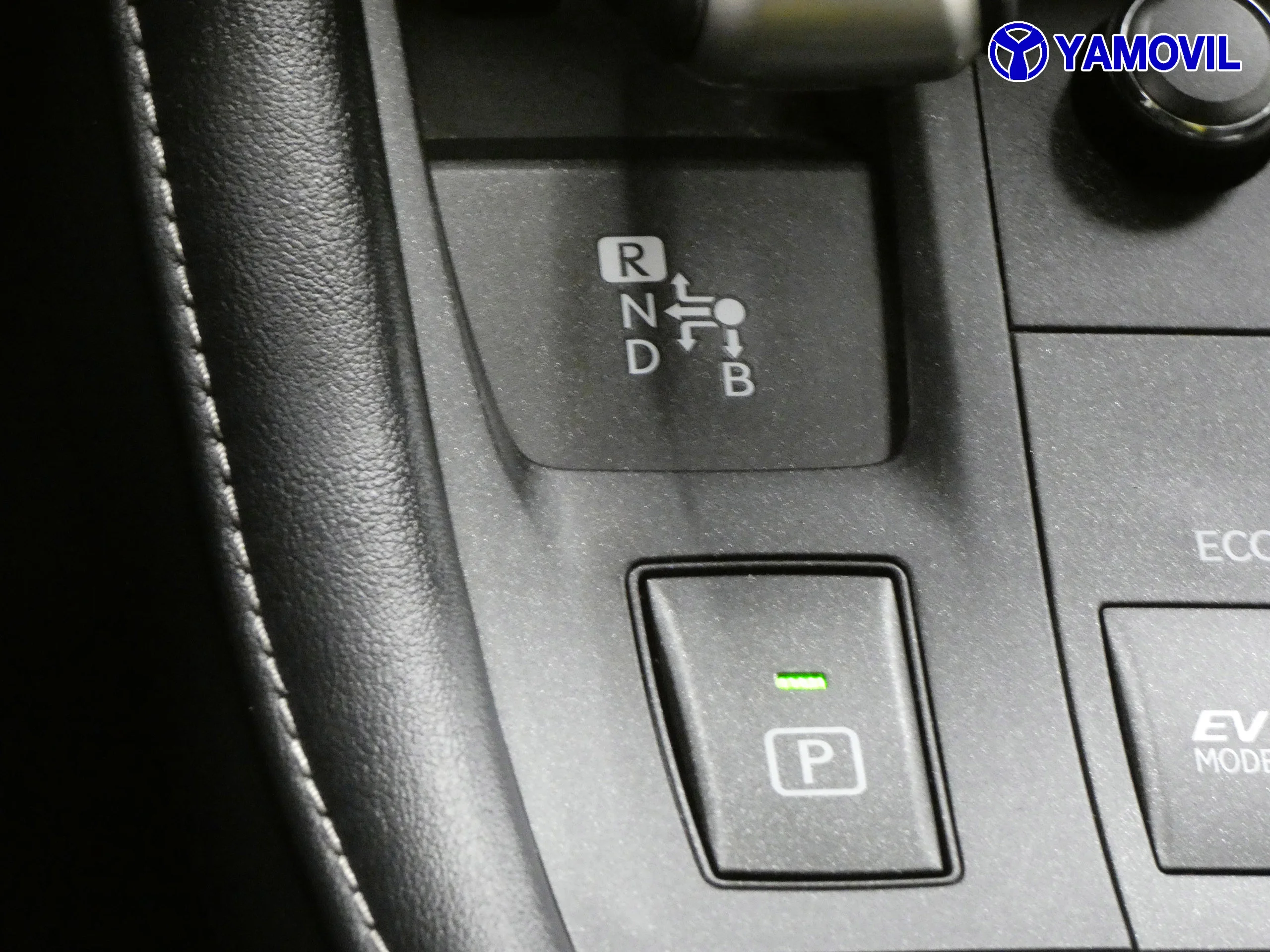 Lexus CT 200h BUSSINESS PACK NAVI 5P - Foto 28