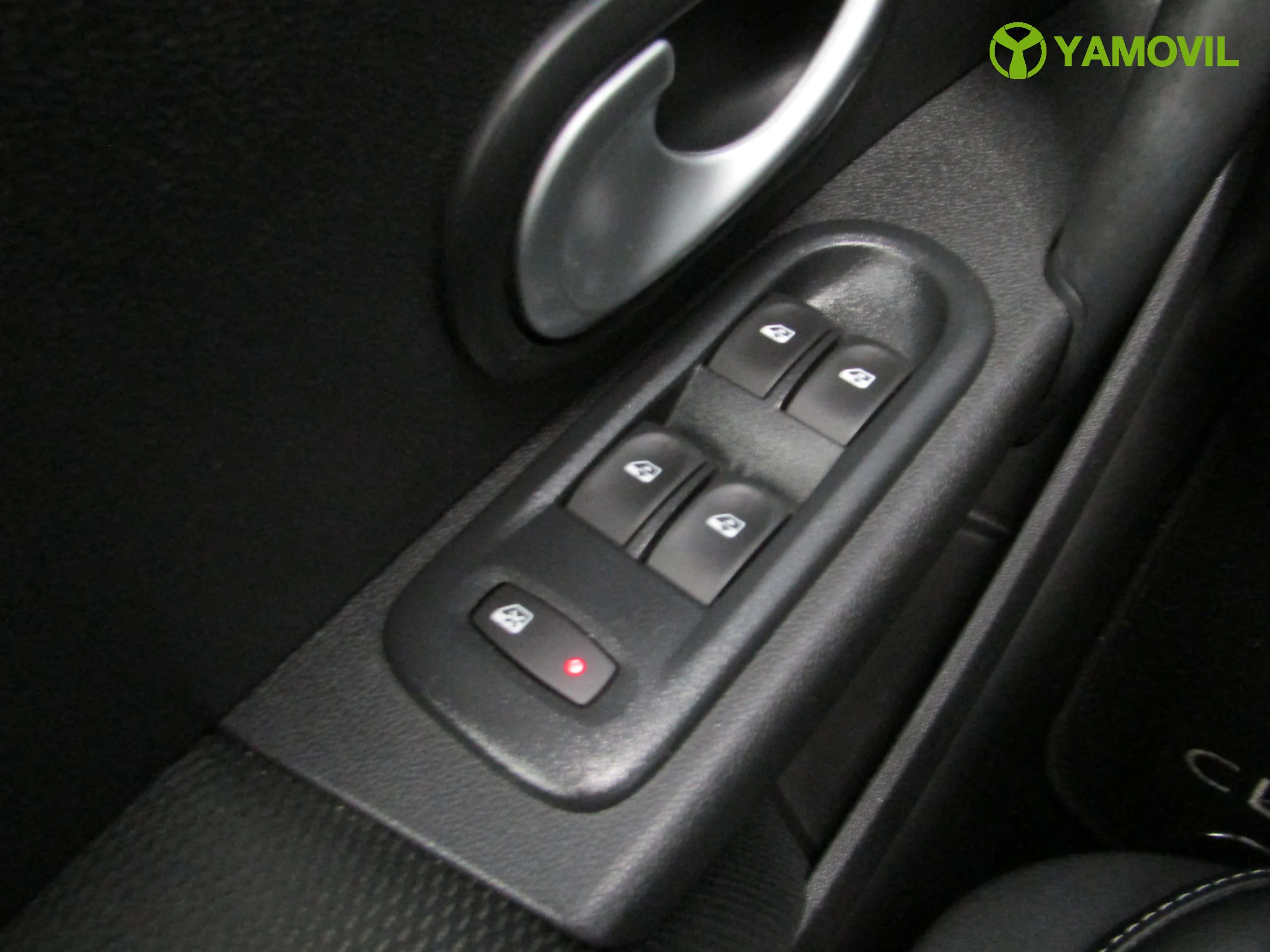 Renault Clio 1.6 112CV DYNAMIC AUT - Foto 23