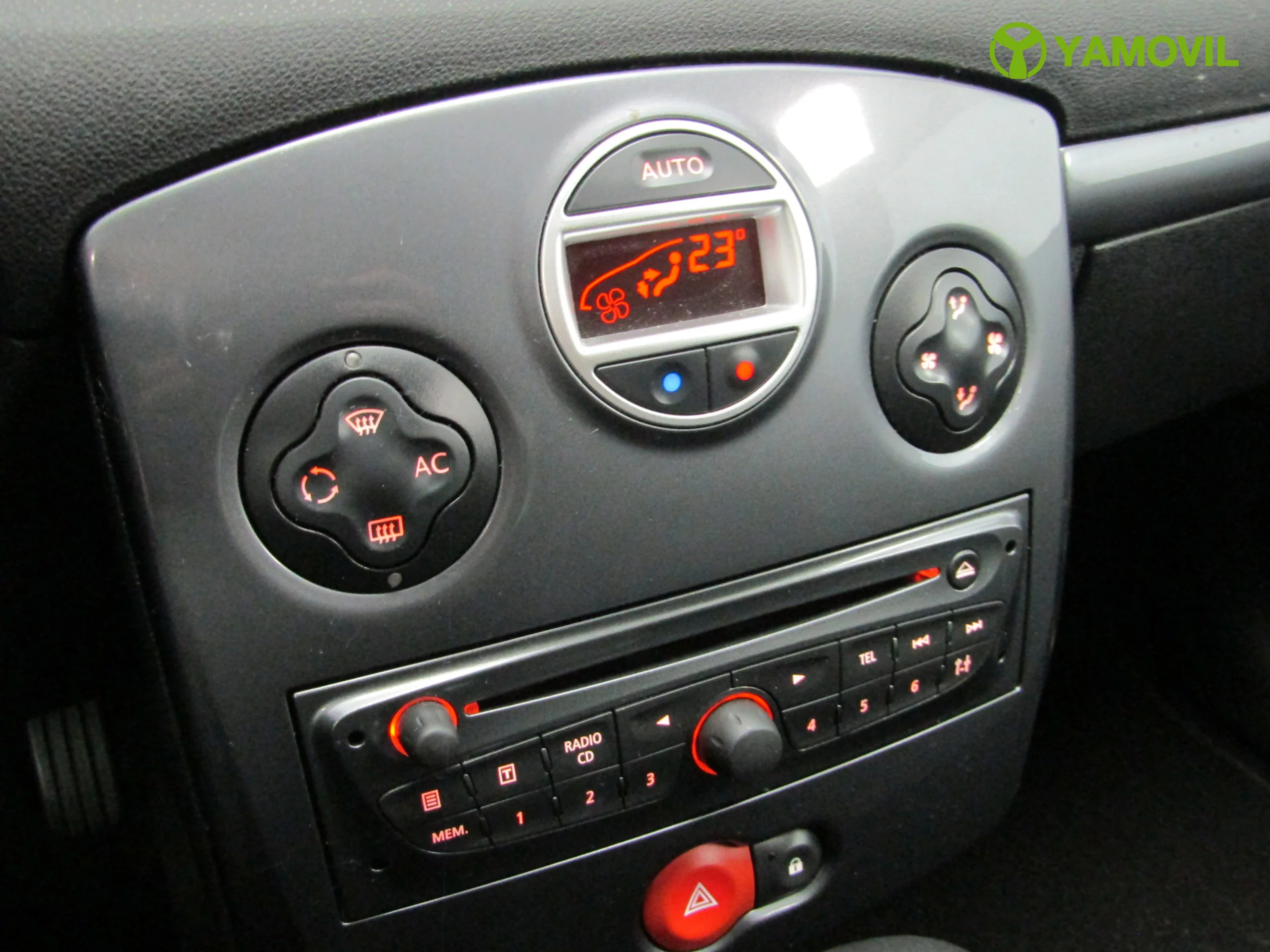 Renault Clio 1.6 112CV DYNAMIC AUT - Foto 29