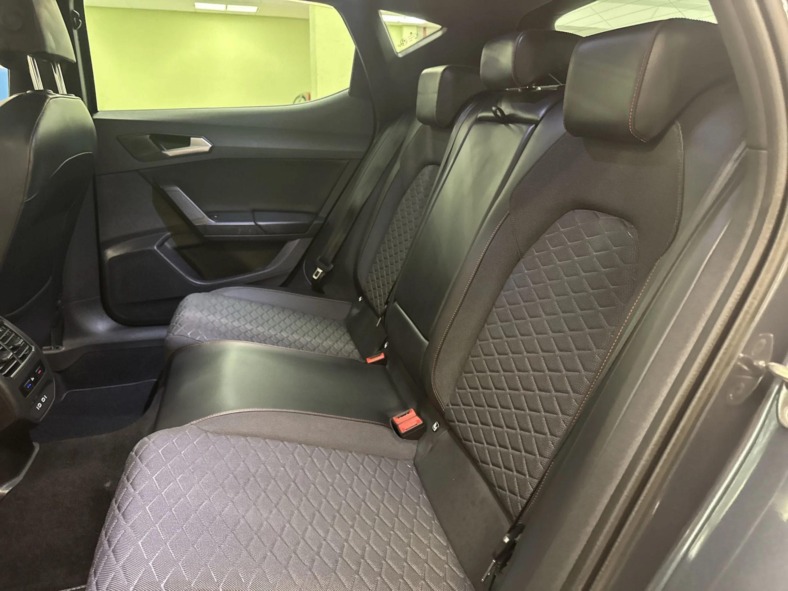 Seat León 1.4 e-Hybrid SANDS FR Go XL DSG 150 kW (204 CV) - Foto 29