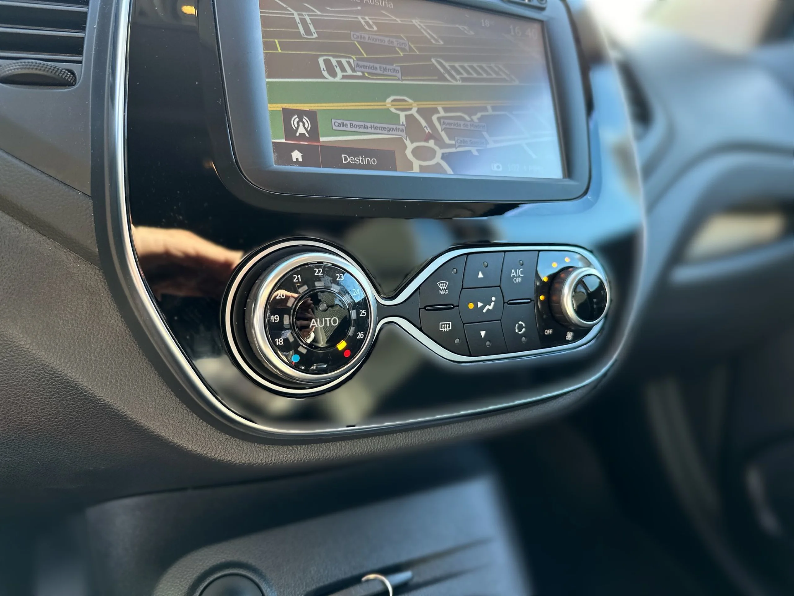 Renault Captur Zen Energy TCe 88 kW (120 CV) - Foto 15
