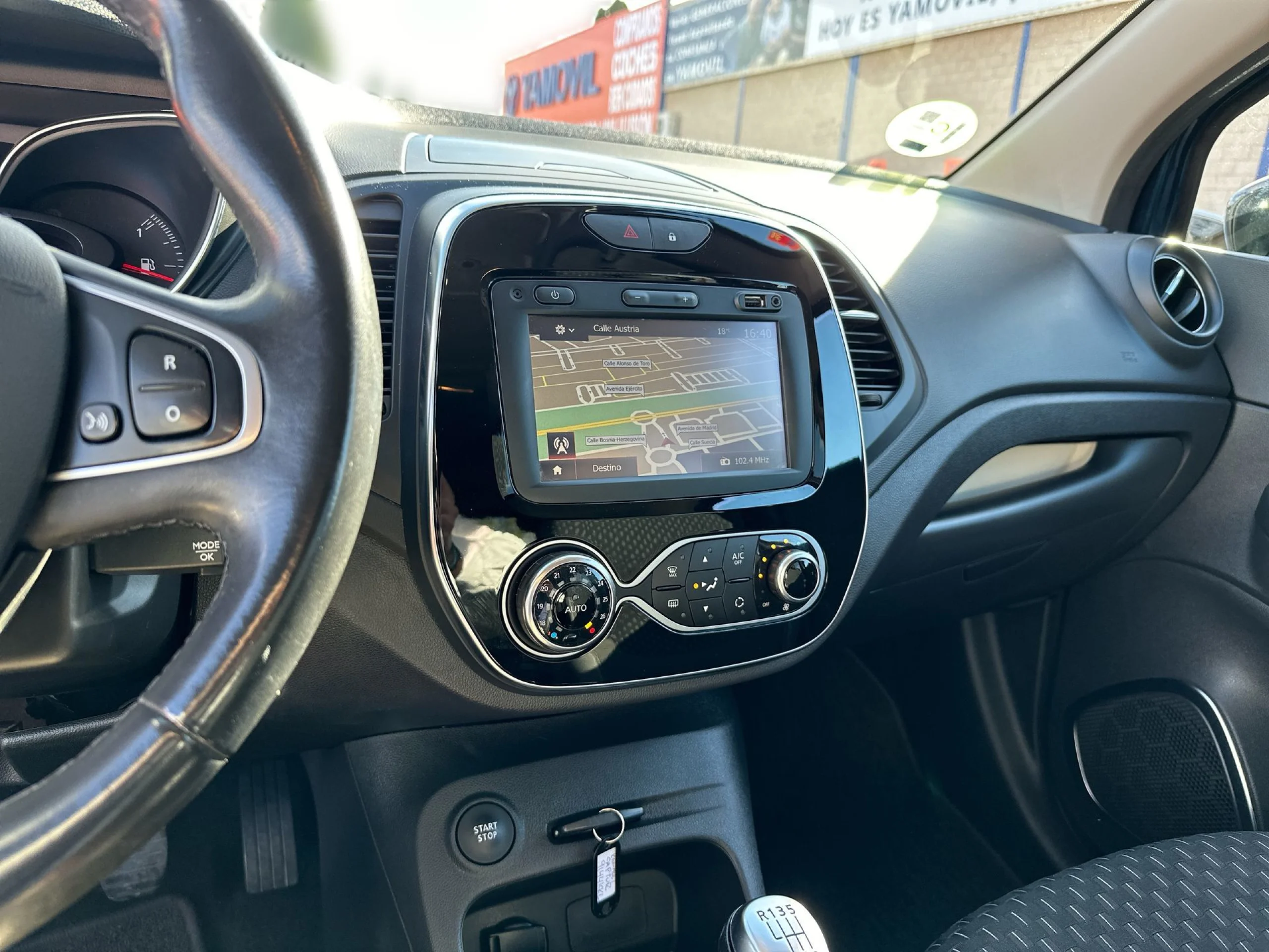 Renault Captur Zen Energy TCe 88 kW (120 CV) - Foto 17