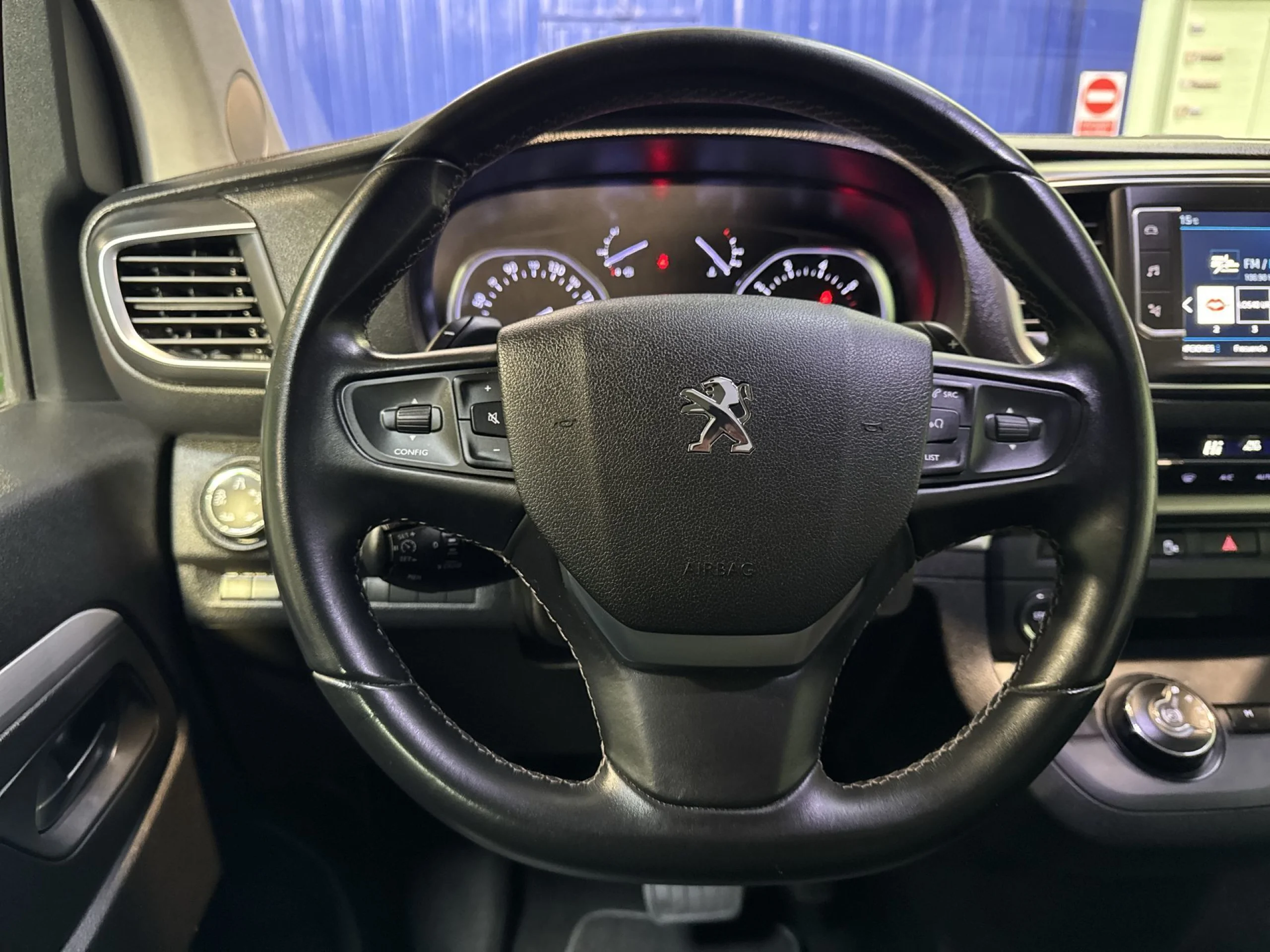 Peugeot Traveller BlueHDi 180 Business VIP Long EAT8 132 kW (180 CV) - Foto 13