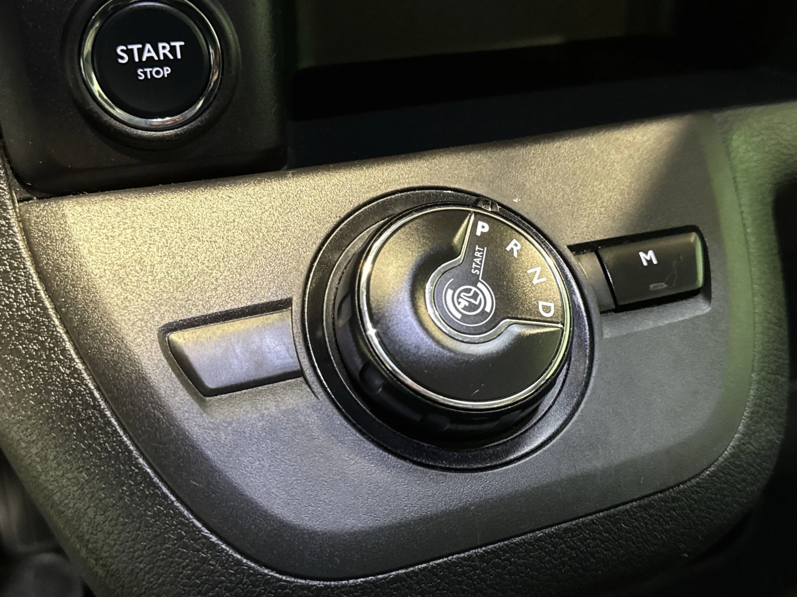 Peugeot Traveller BlueHDi 180 Business VIP Long EAT8 132 kW (180 CV) - Foto 21