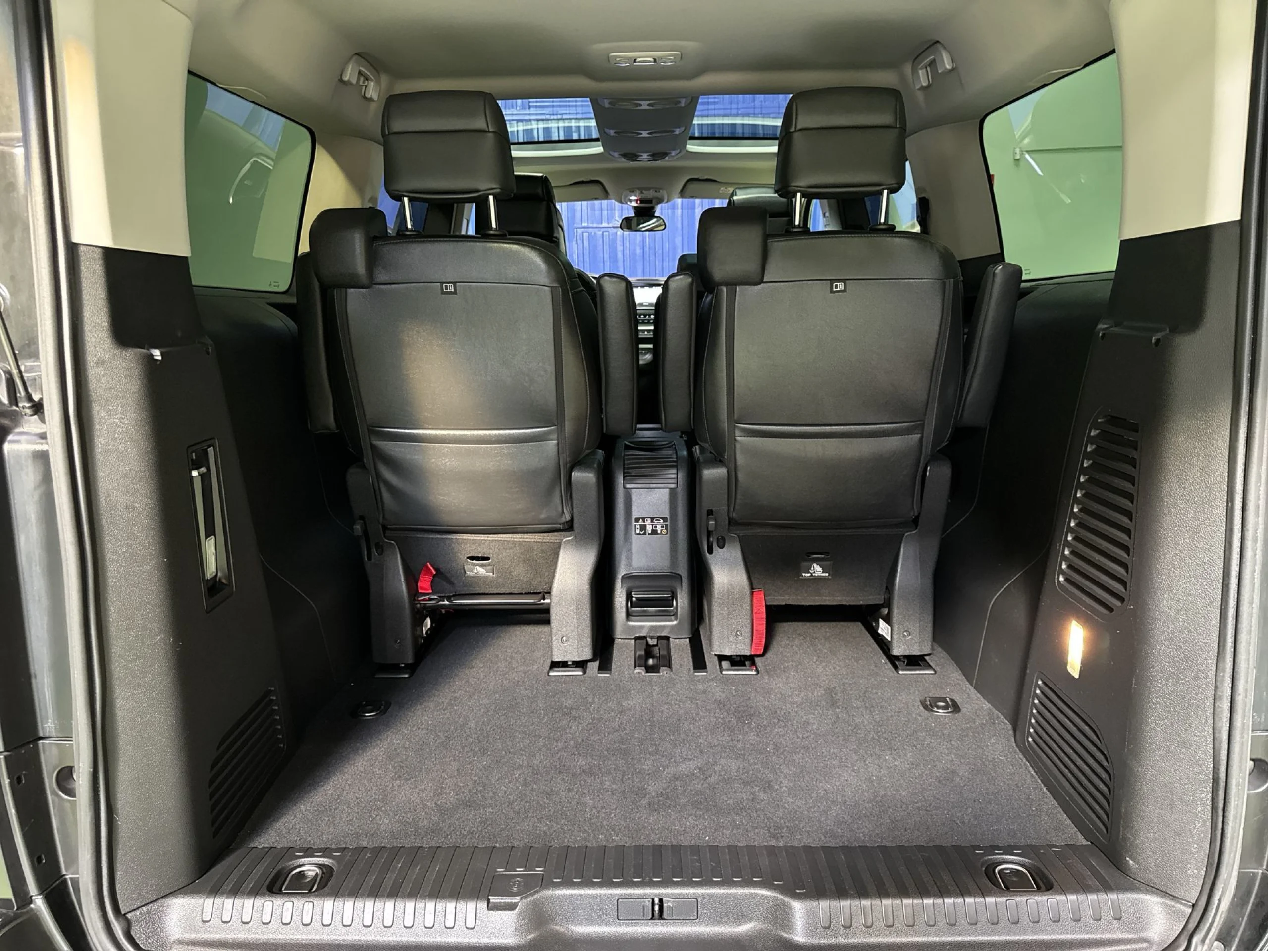 Peugeot Traveller BlueHDi 180 Business VIP Long EAT8 132 kW (180 CV) - Foto 27