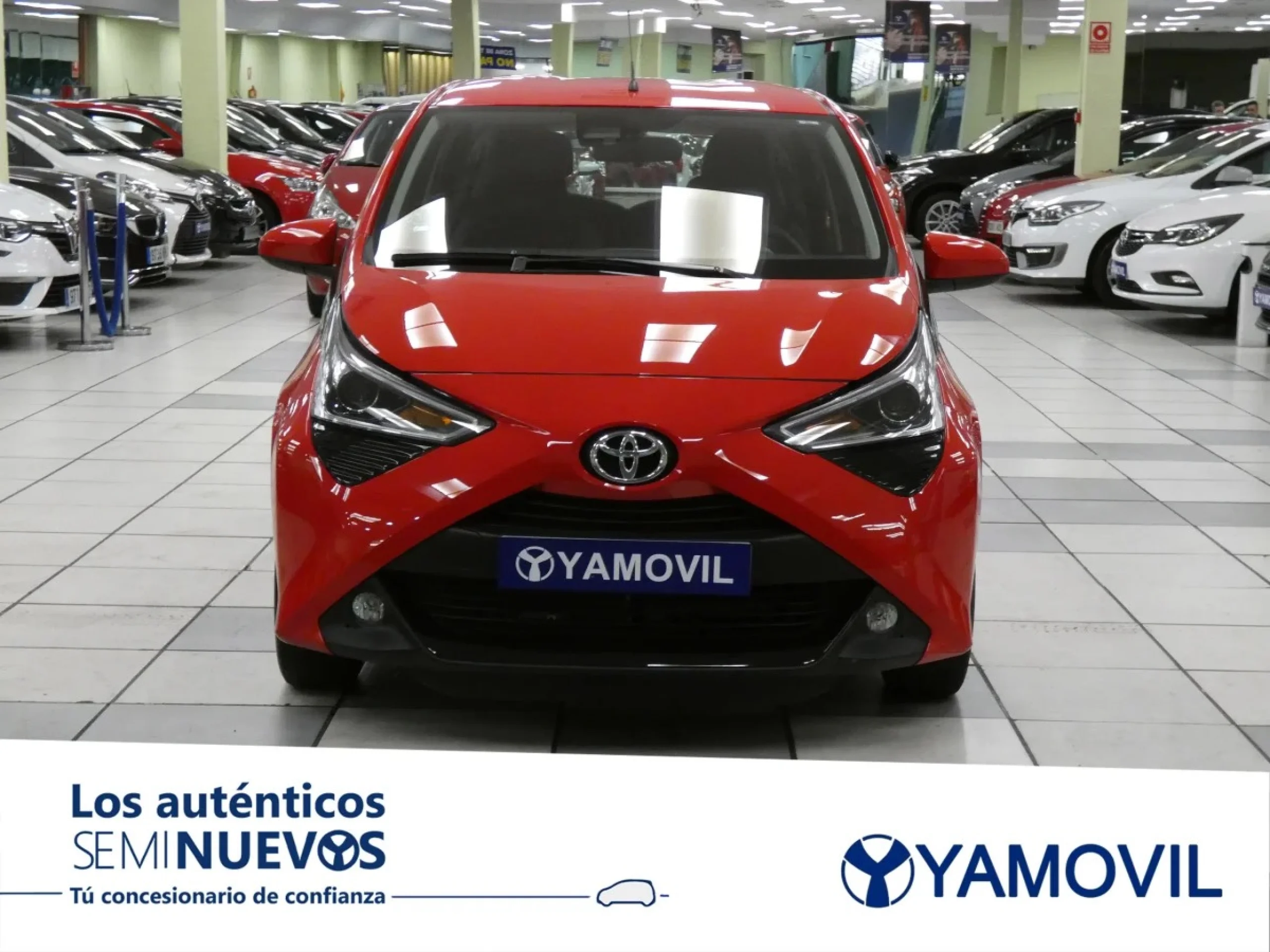 Toyota Aygo 1.0 70 x-play 53 kW (72 CV) - Foto 2
