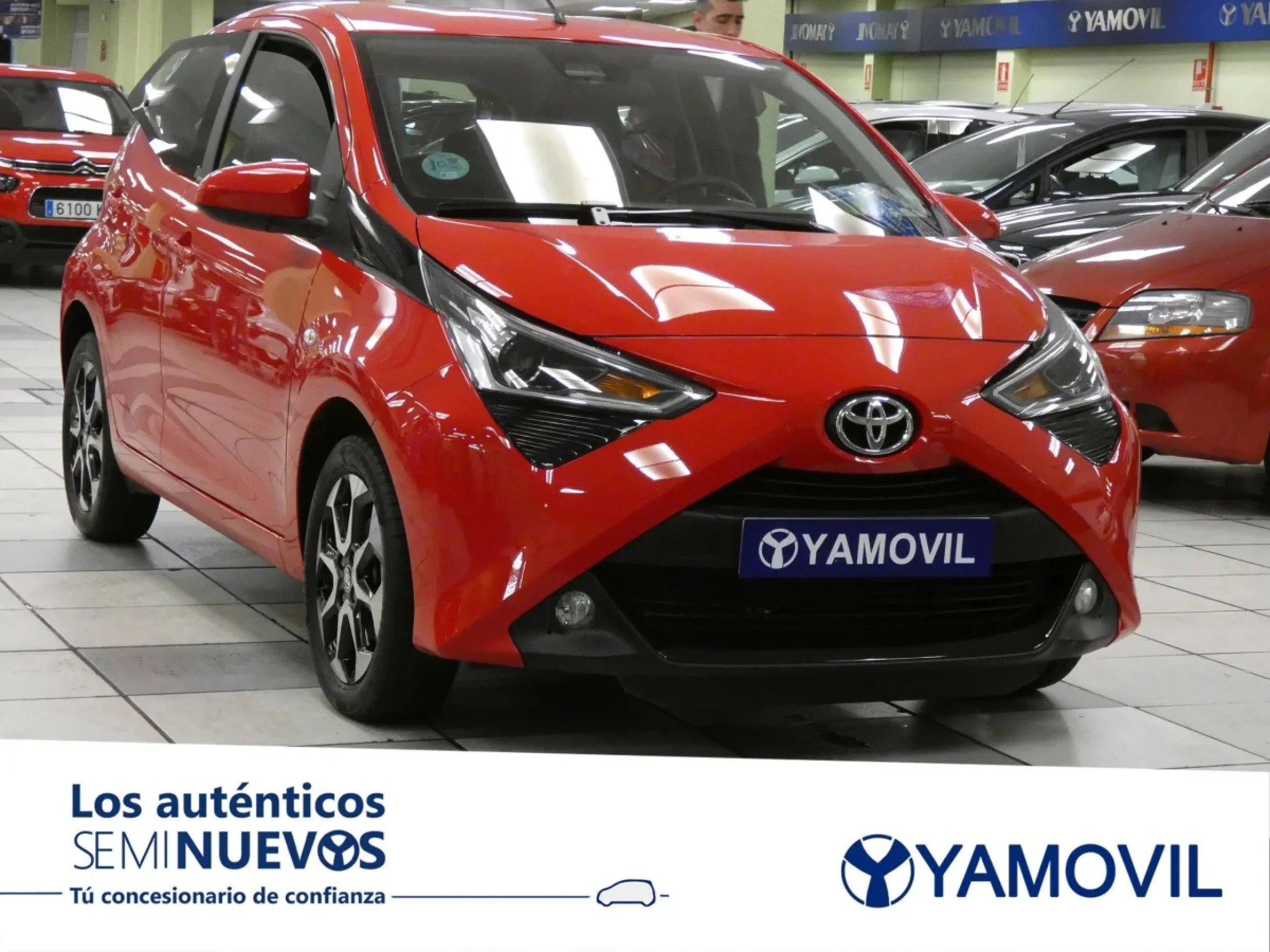 Toyota Aygo 1.0 70 x-play 53 kW (72 CV) - Foto 3