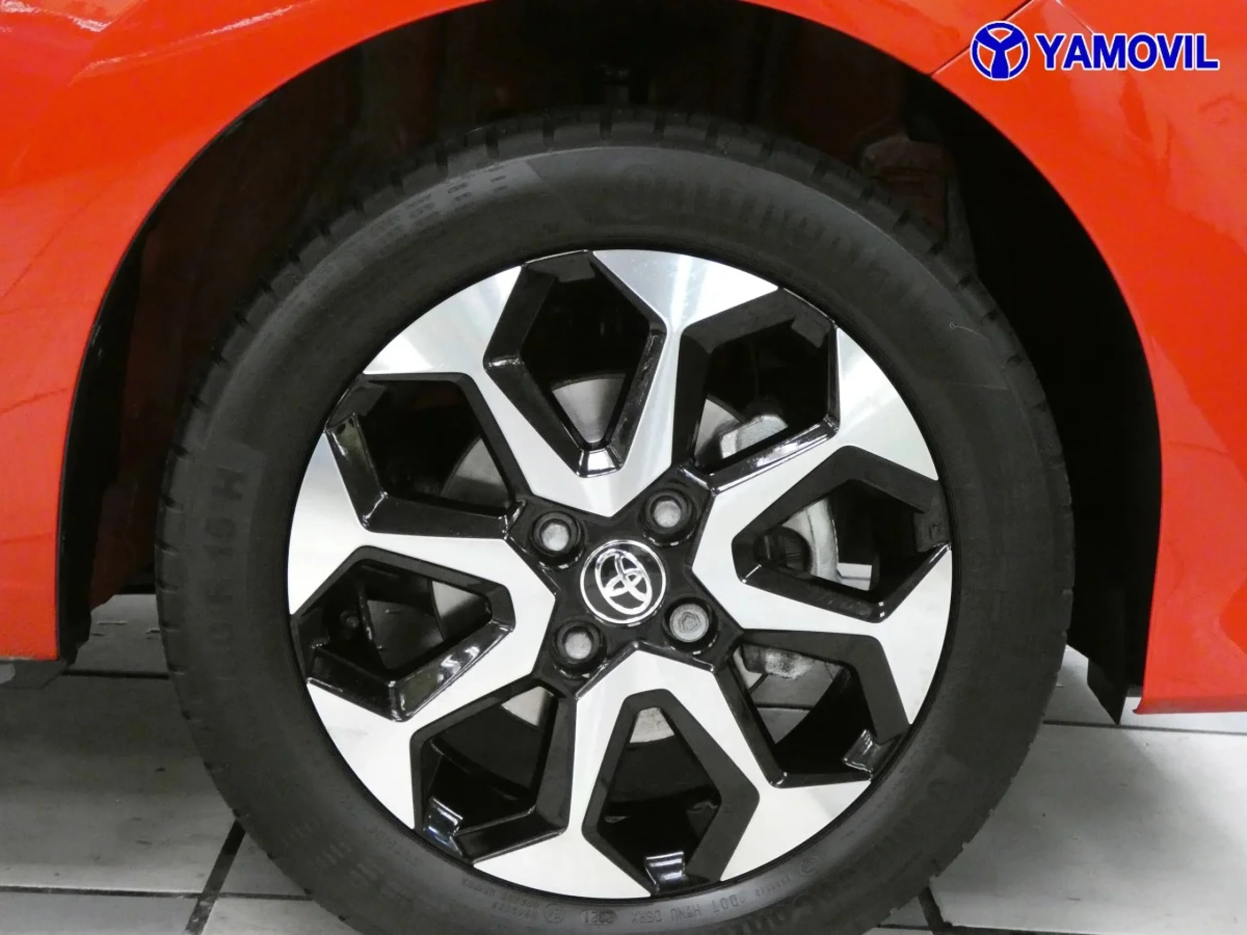 Toyota Aygo 1.0 70 x-play 53 kW (72 CV) - Foto 9