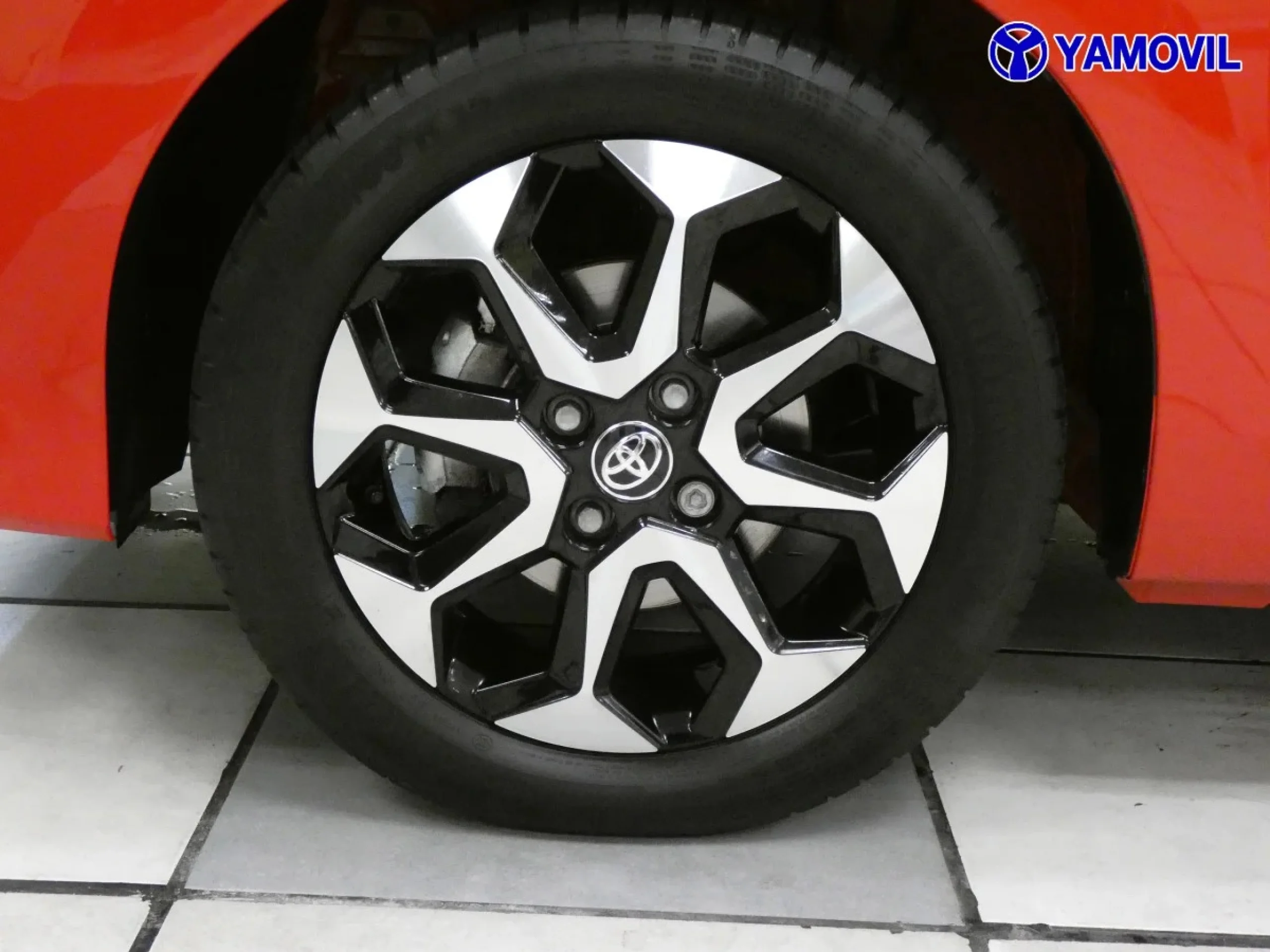 Toyota Aygo 1.0 70 x-play 53 kW (72 CV) - Foto 12