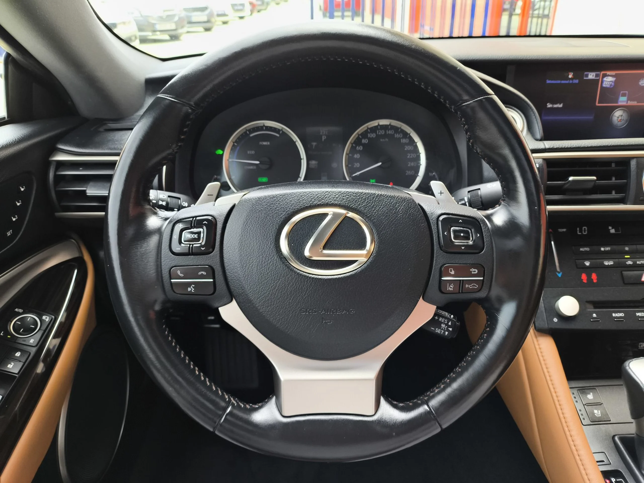 Lexus RC 300h Luxury 164 kW (223 CV) - Foto 16