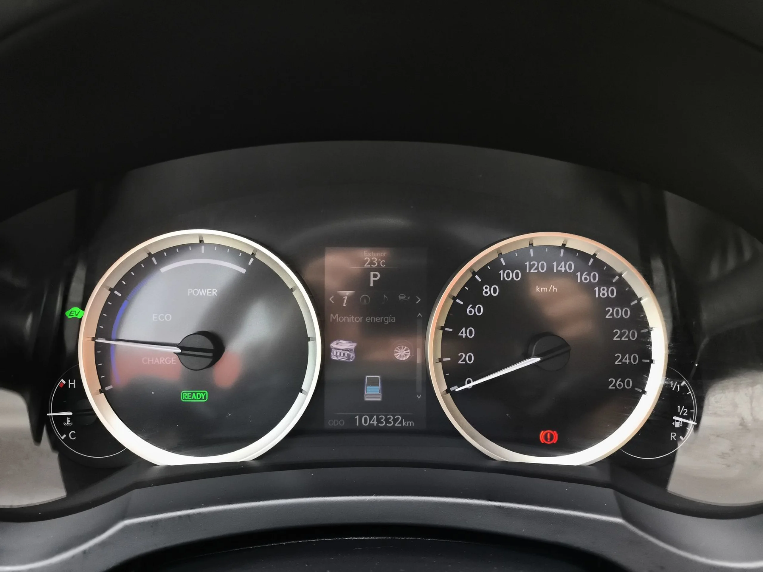 Lexus RC 300h Luxury 164 kW (223 CV) - Foto 21