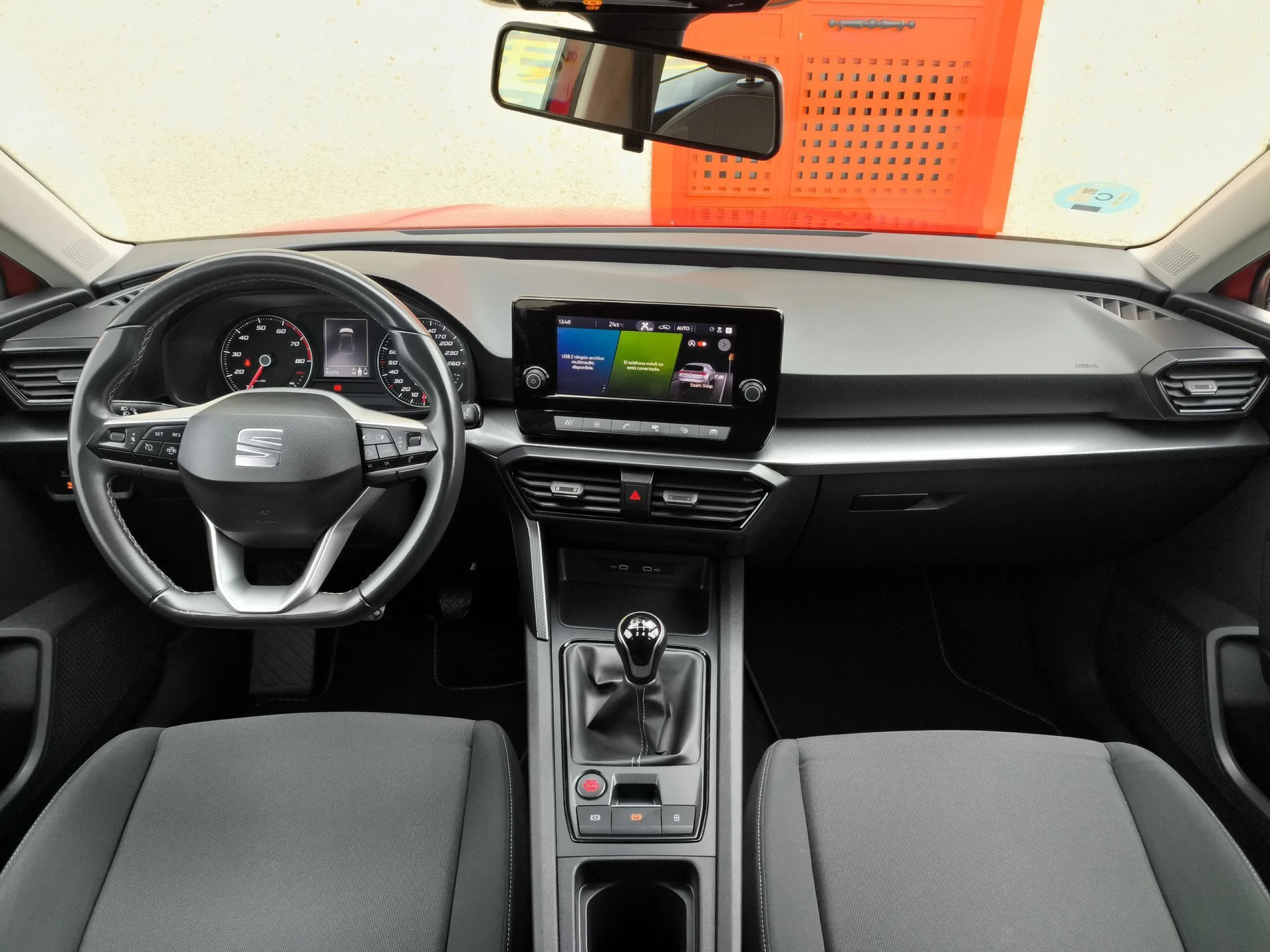 Seat León 1.0 TSI SANDS Reference Go 81 kW (110 CV) - Foto 11