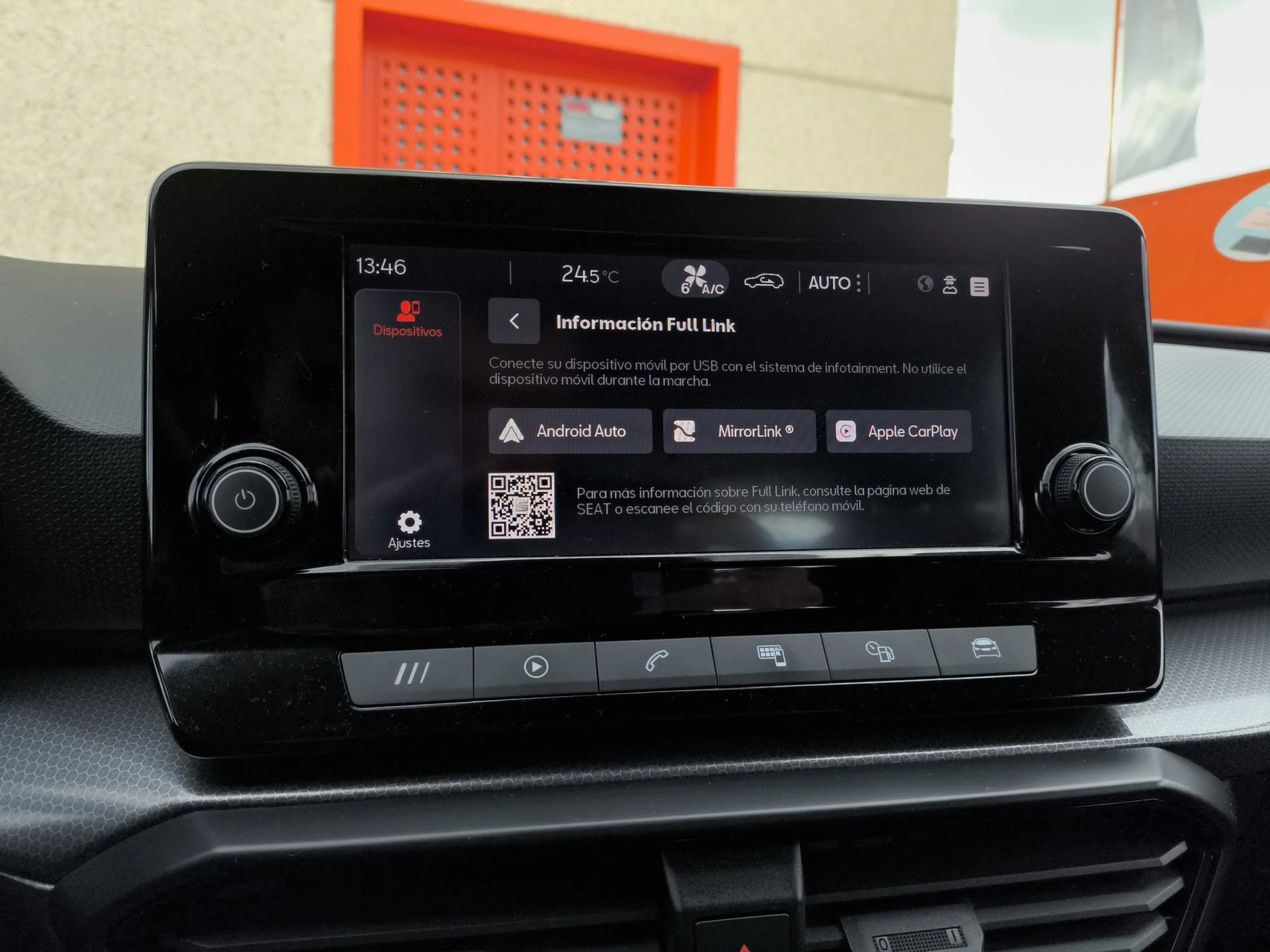 Seat León 1.0 TSI SANDS Reference Go 81 kW (110 CV) - Foto 16