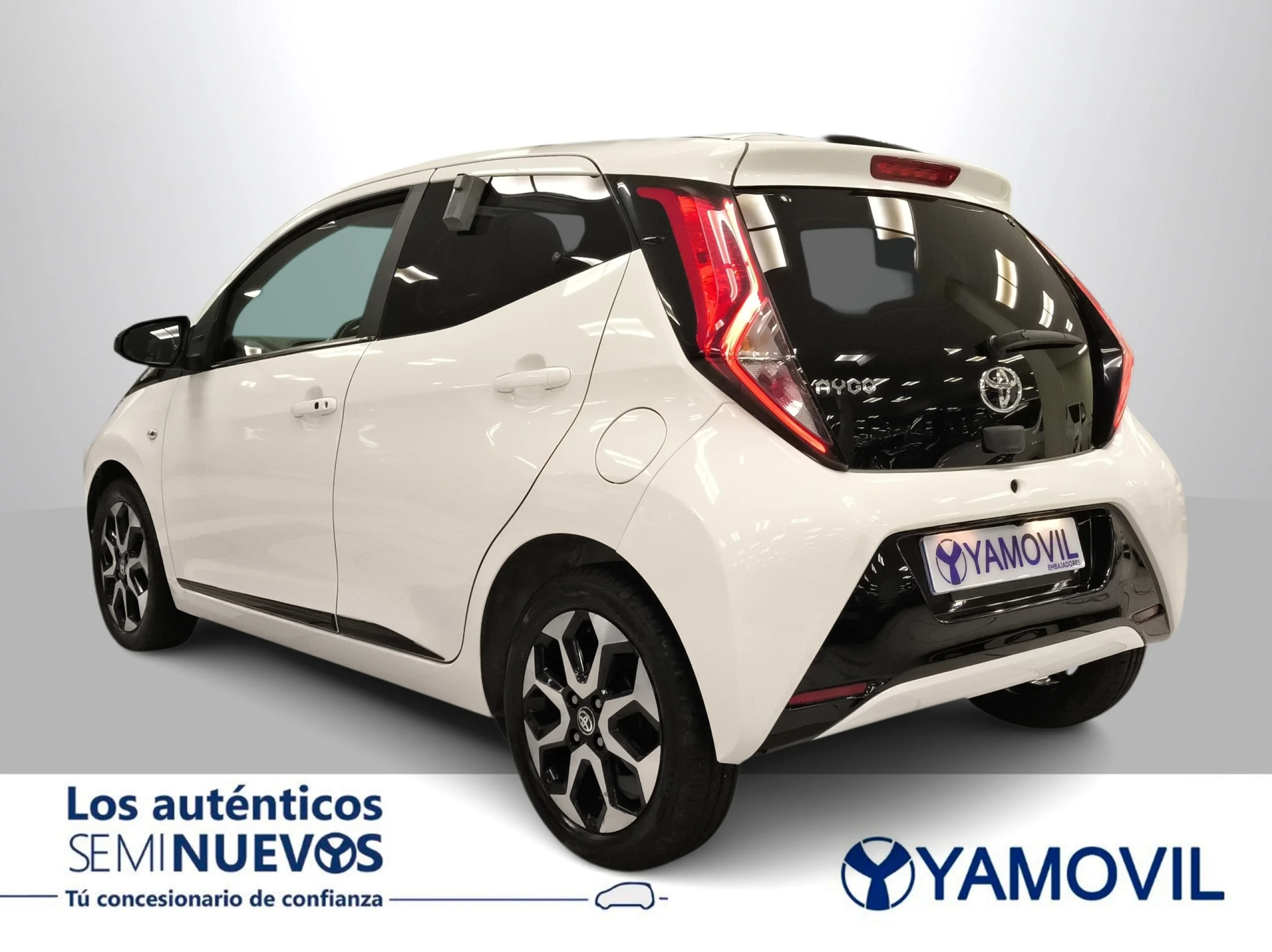 Toyota Aygo 1.0 VVT-i x-wave 53 kW (72 CV) - Foto 5