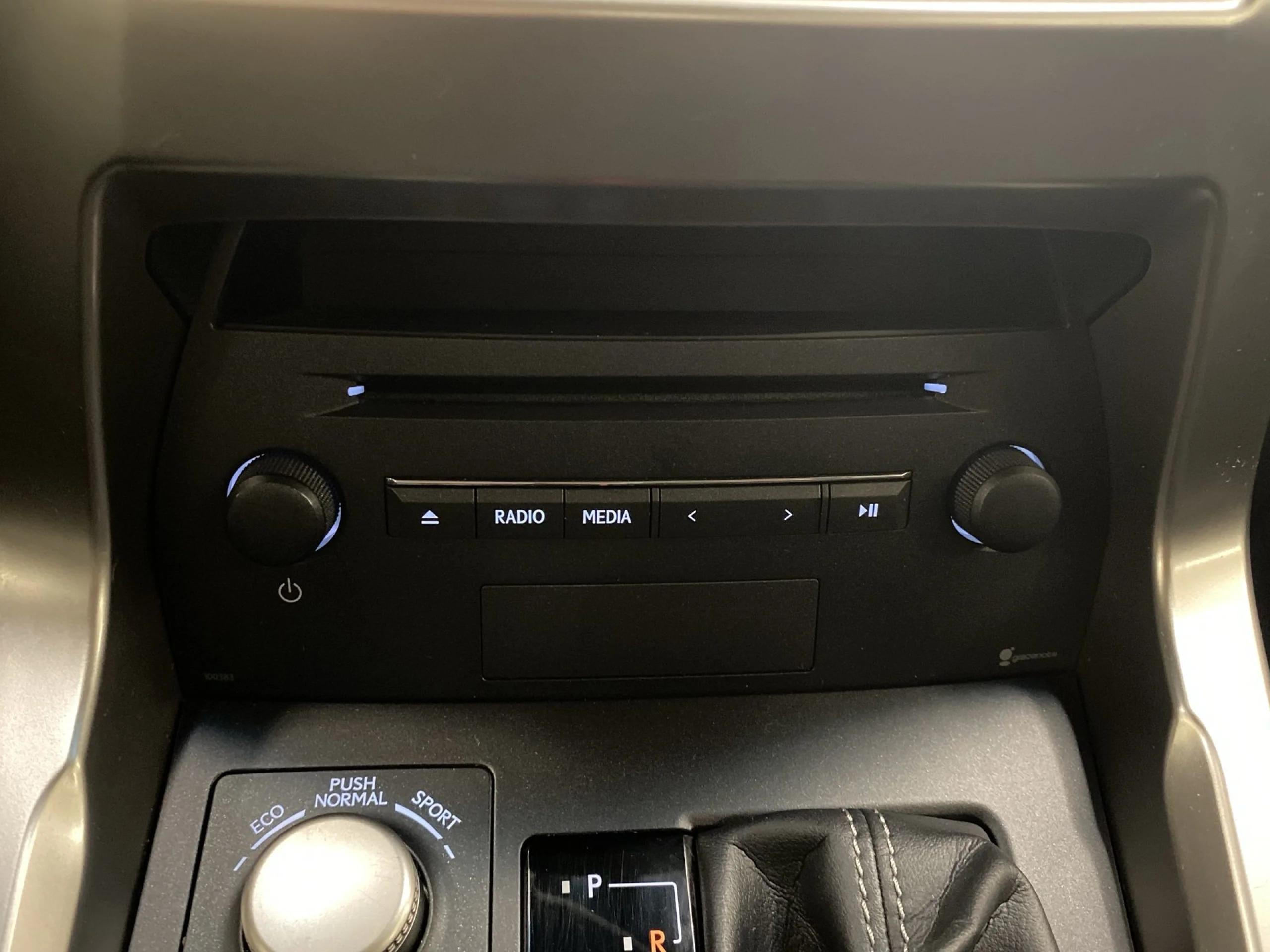 Lexus NX 300h Executive Tecno 4WD 145 kW (197 CV) - Foto 23