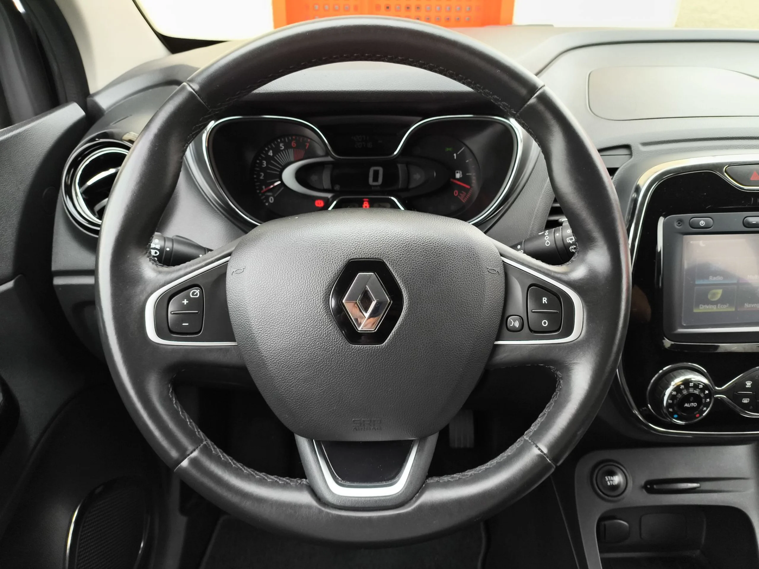 Renault Captur Zen Energy TCe 66 kW (90 CV) - Foto 12
