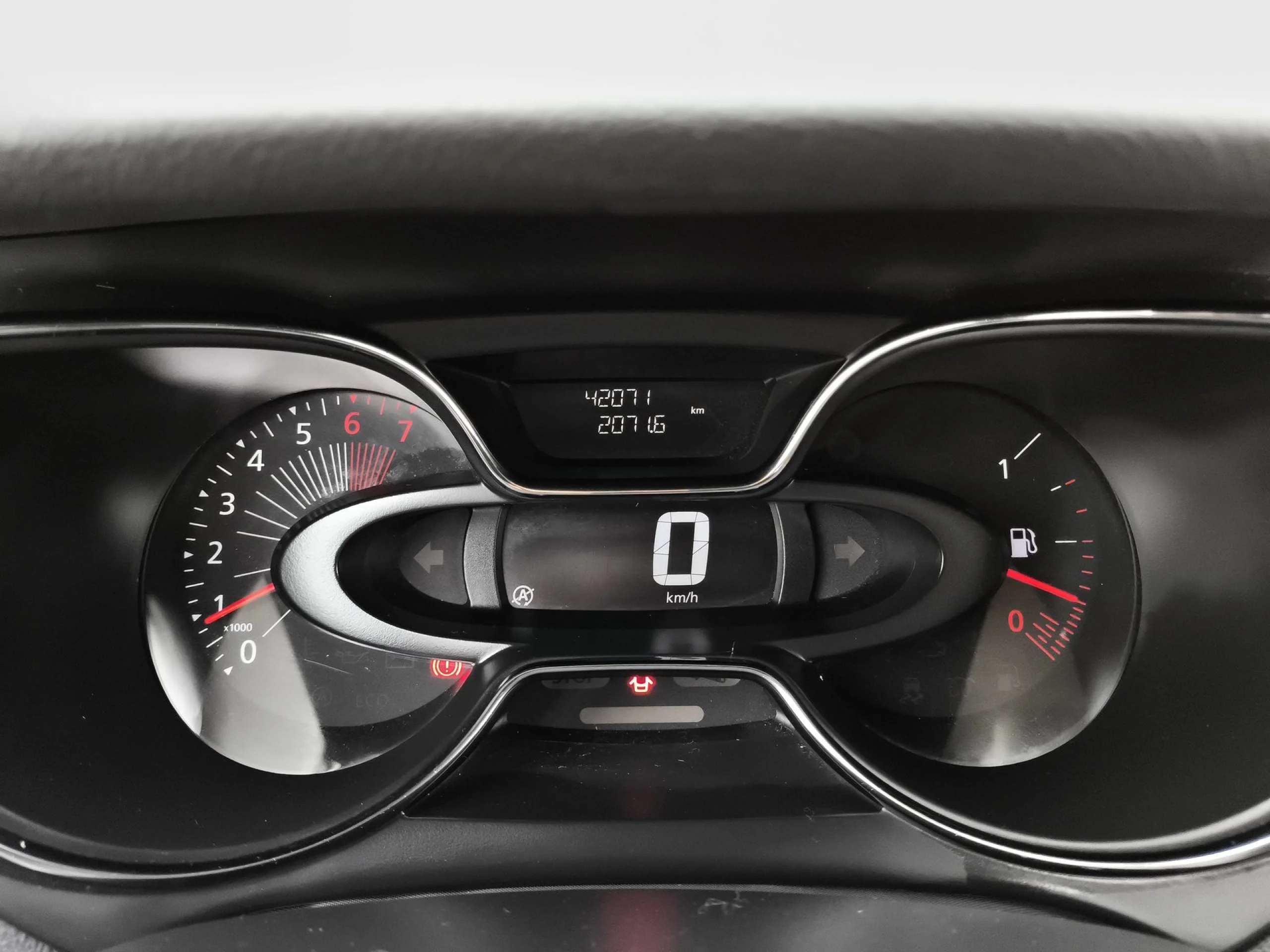 Renault Captur Zen Energy TCe 66 kW (90 CV) - Foto 17