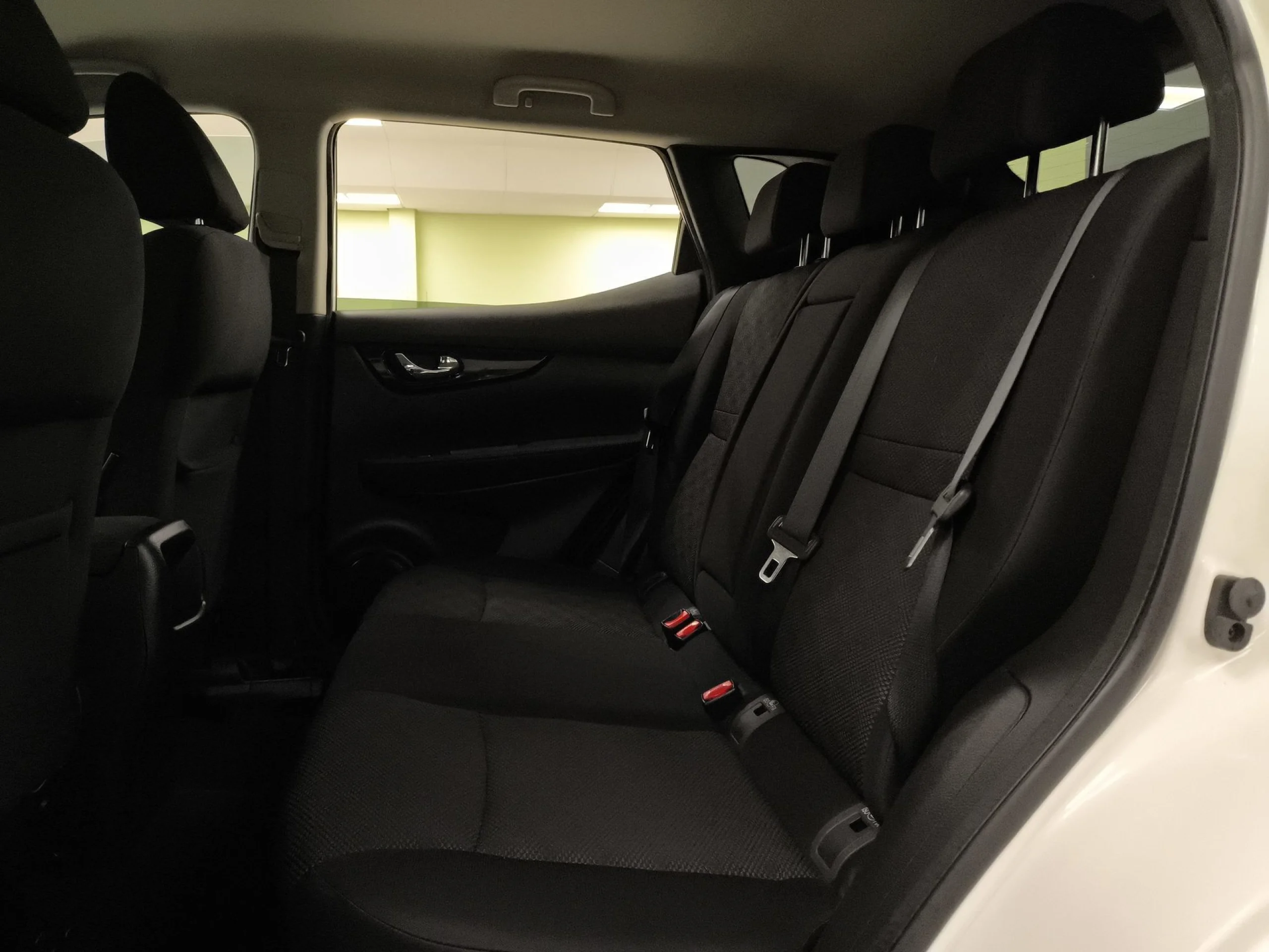 Nissan Qashqai 1.5 dCi SANDS 360 4x2 81 kW (110 CV) - Foto 22