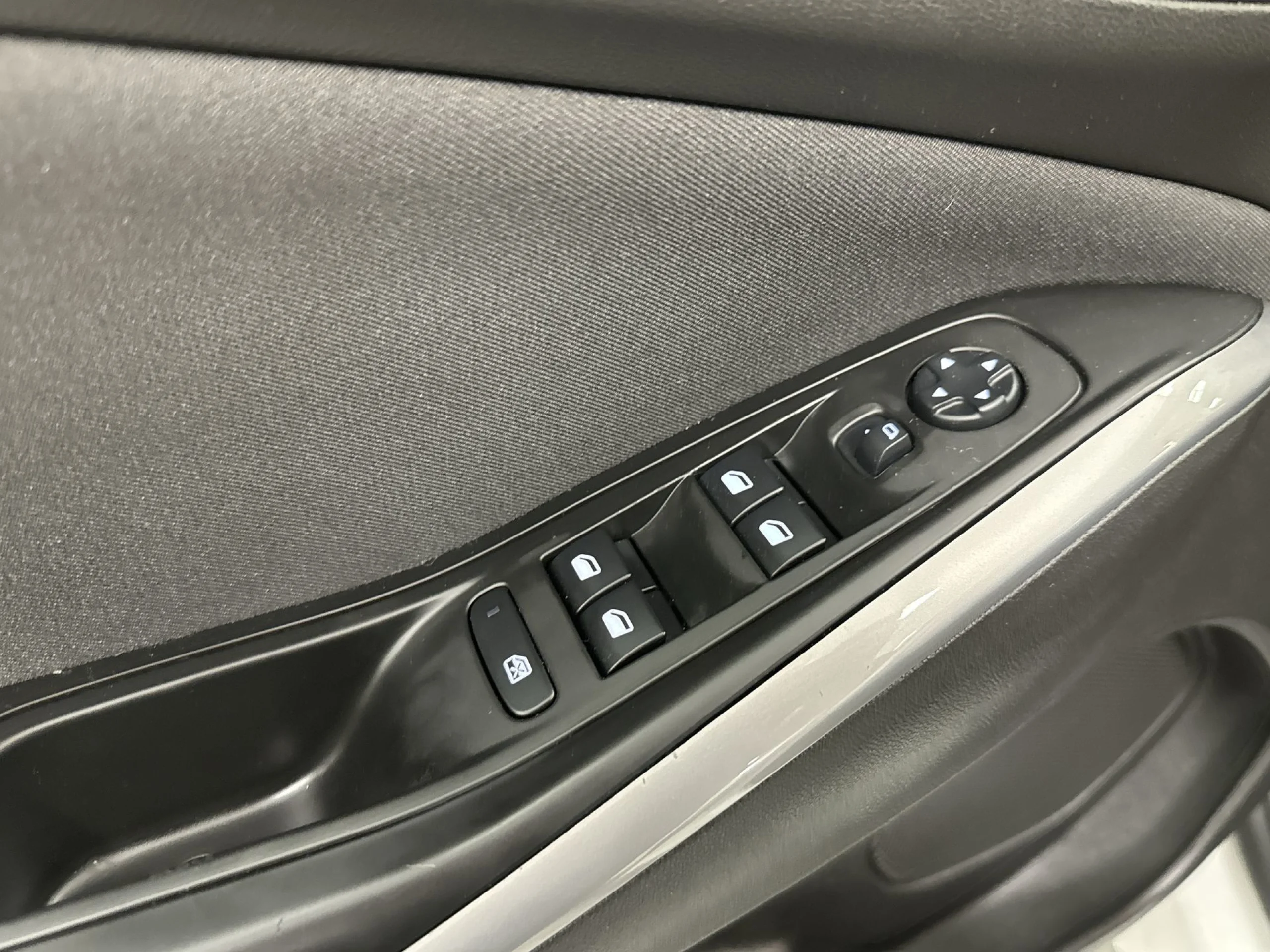 Opel Grandland X 1.2 Turbo SANDS Selective 96 kW (130 CV) - Foto 10