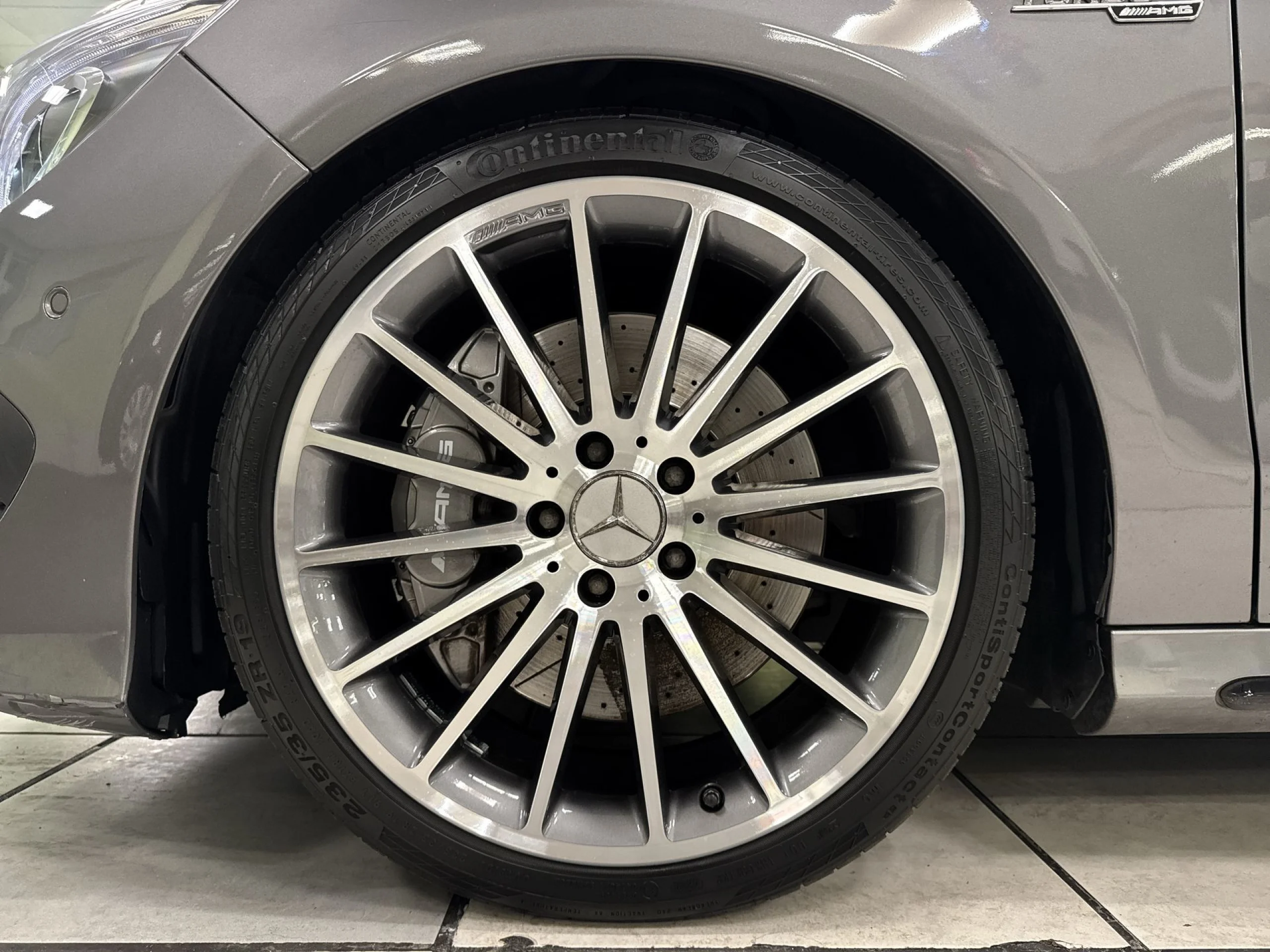 Mercedes-Benz CLA 45 AMG 4Matic  265 kW (360 CV) - Foto 7