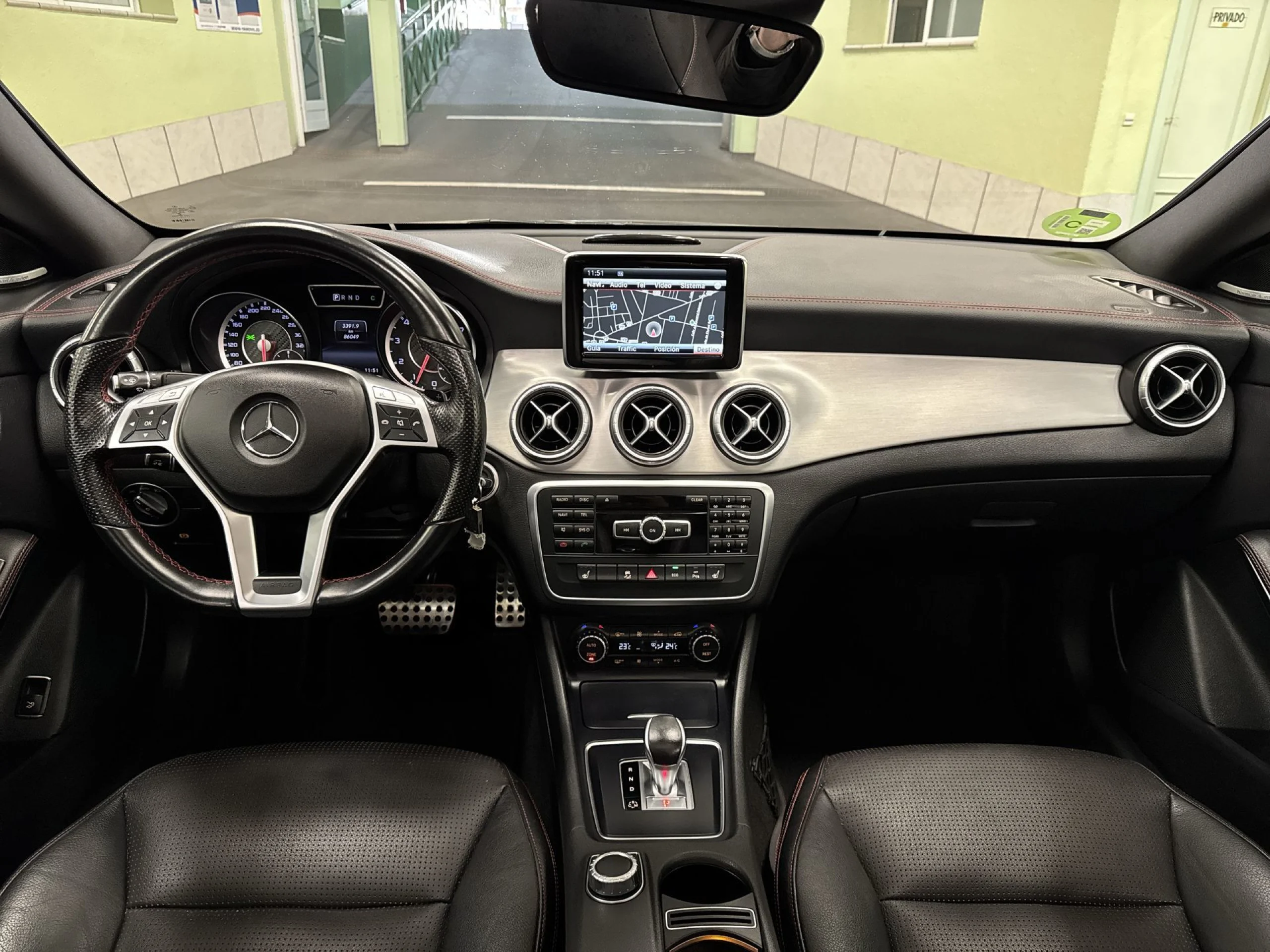 Mercedes-Benz CLA 45 AMG 4Matic  265 kW (360 CV) - Foto 11