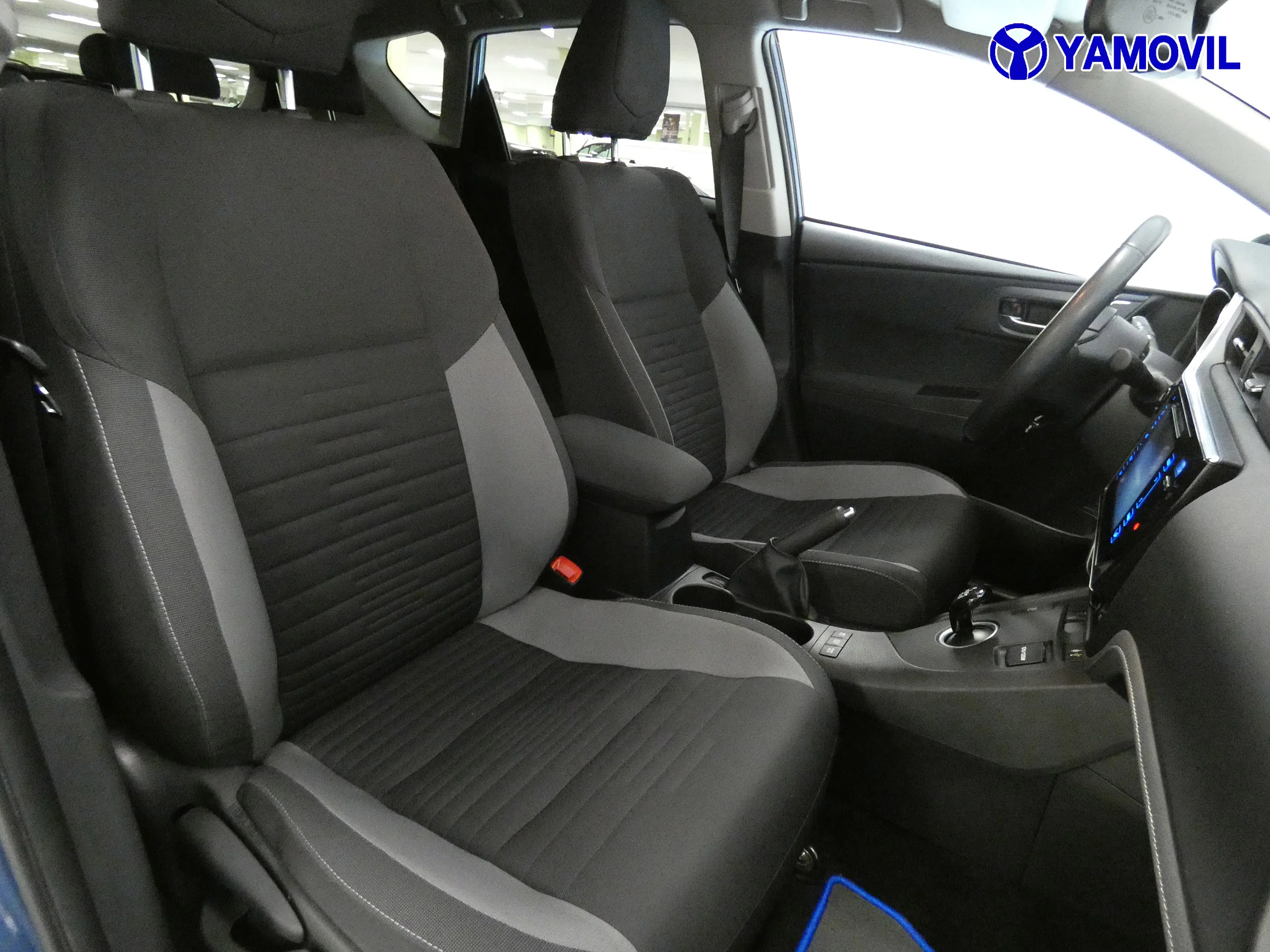 Toyota Auris HYBRID FEEL 140H PACK TECHO 5P  - Foto 15