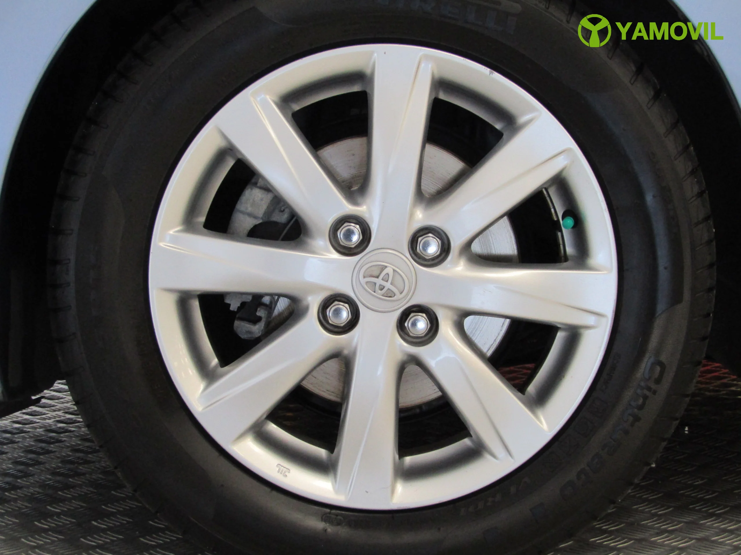 Toyota Yaris ACTIVE SKYVIEW 90CV DIESEL - Foto 9
