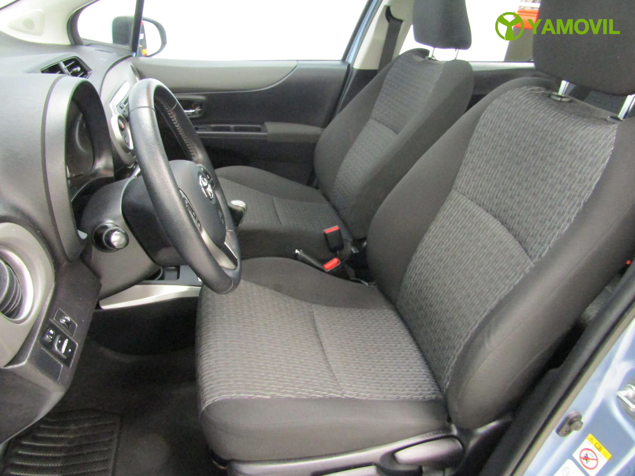 Toyota Yaris ACTIVE SKYVIEW 90CV DIESEL - Foto 13